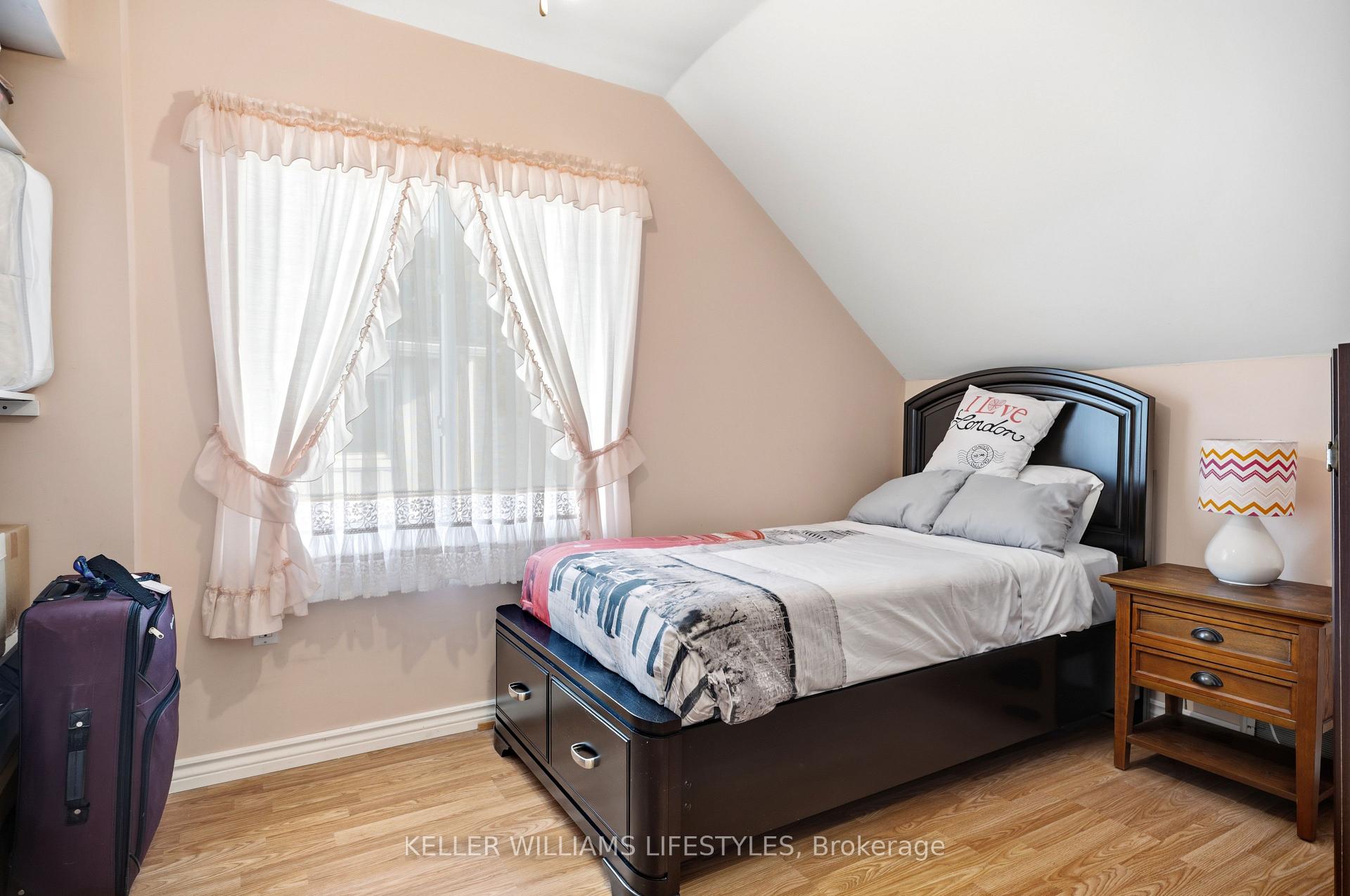 Photo 14 of 43 Stevenson Avenue, London, East N — HOMEH