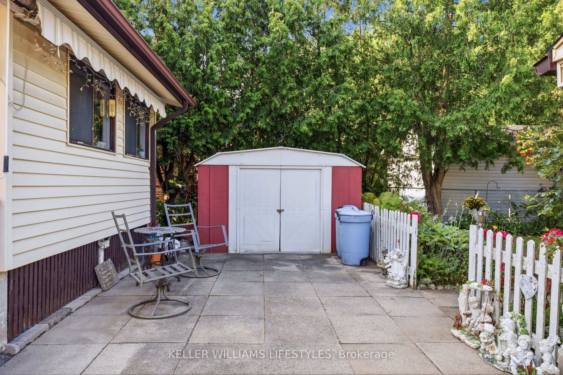 Photo 24 of 43 Stevenson Avenue, London, East N — HOMEH