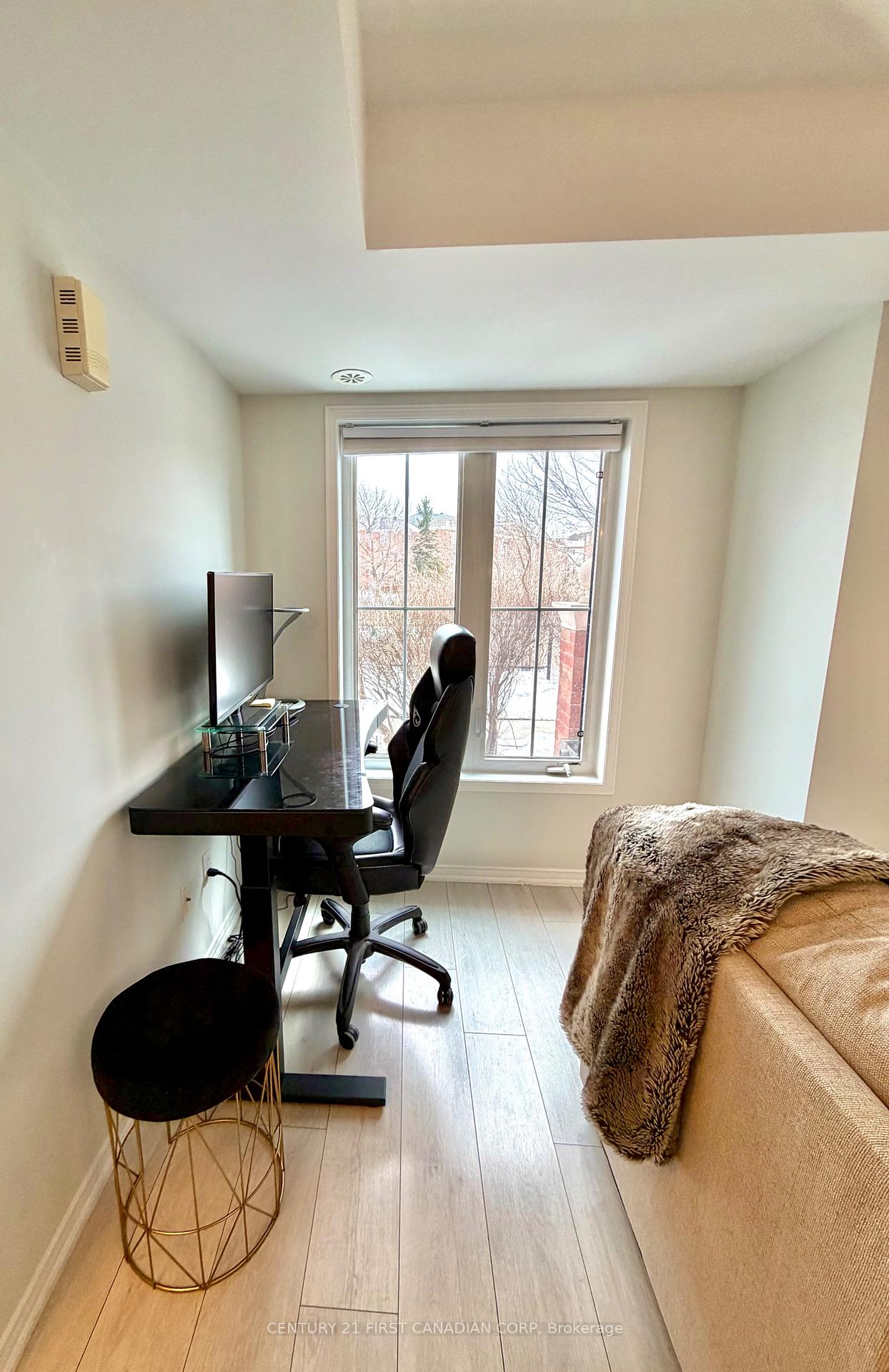 Photo 8 of Unit 2, 35 Hays Boulevard, Oakville, River Oaks — HOMEH