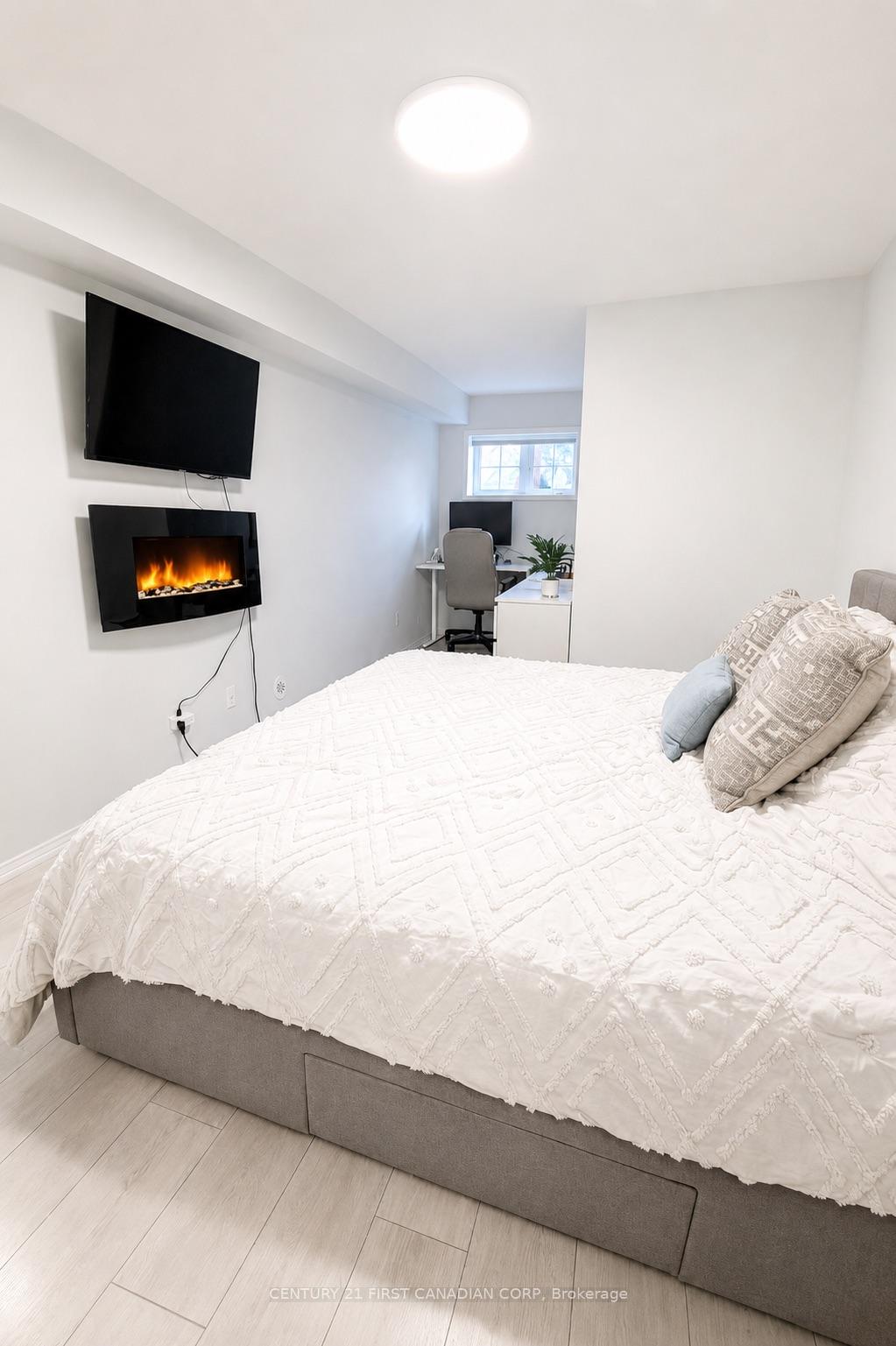 Photo 11 of Unit 2, 35 Hays Boulevard, Oakville, River Oaks — HOMEH
