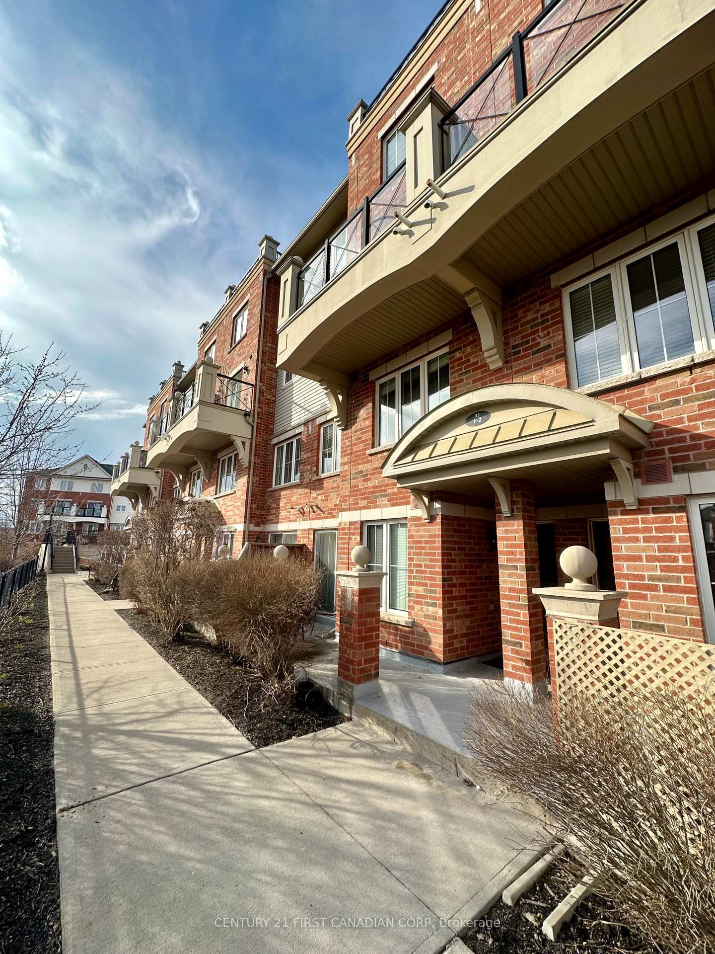 Photo 24 of Unit 2, 35 Hays Boulevard, Oakville, River Oaks — HOMEH