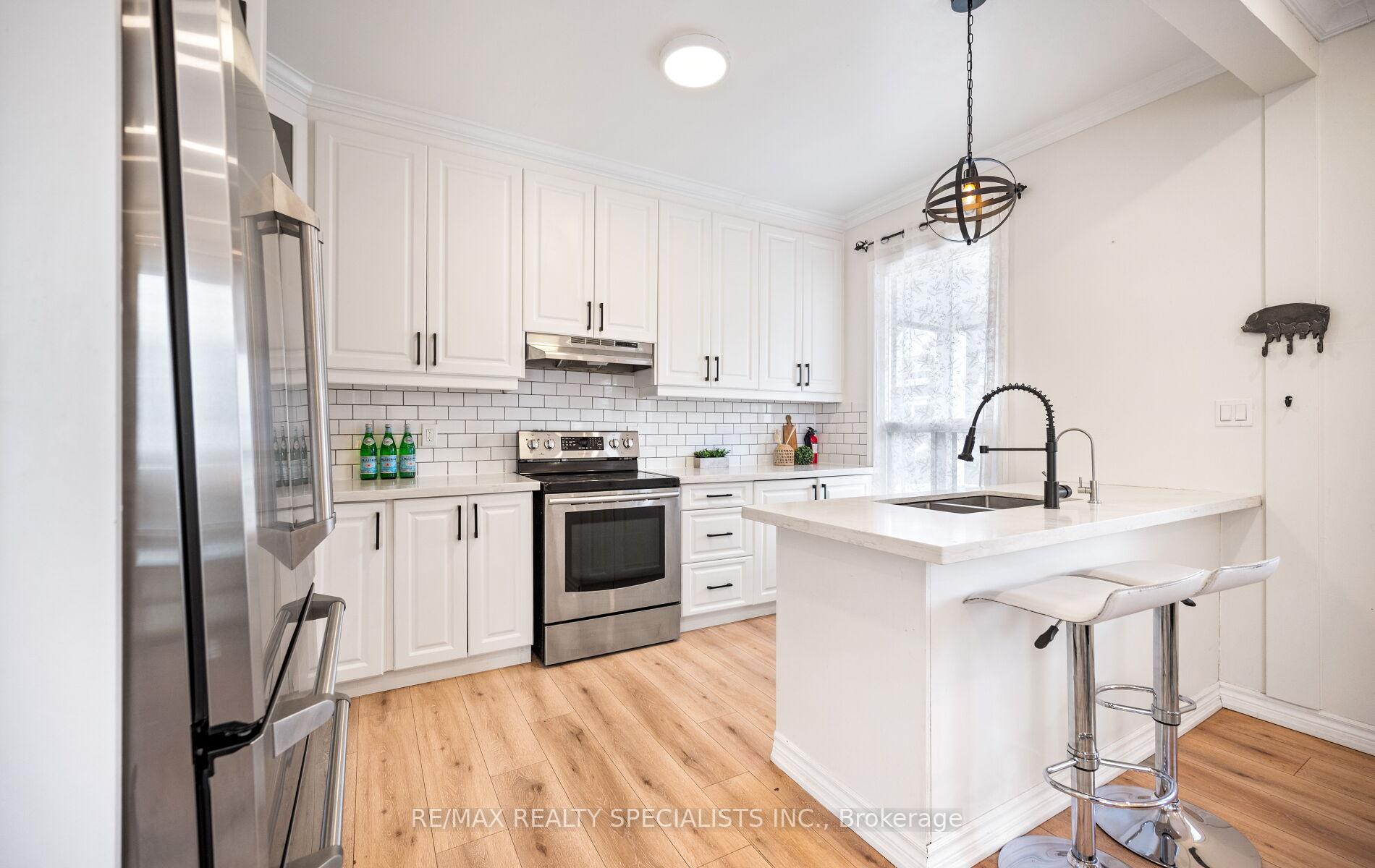 Photo 13 of 35 Britannia Avenue, Hamilton, Crown Point — HOMEH