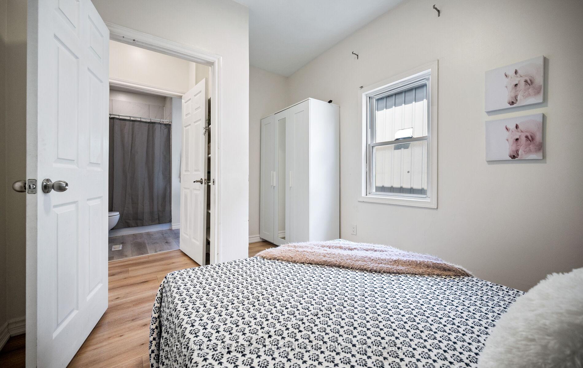 Photo 17 of 35 Britannia Avenue, Hamilton, Crown Point — HOMEH