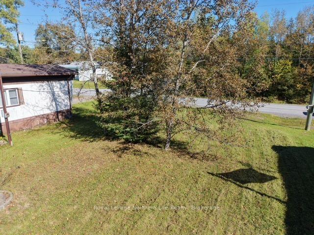 Photo 4 of 10 Goward Avenue, Temagami — HOMEH