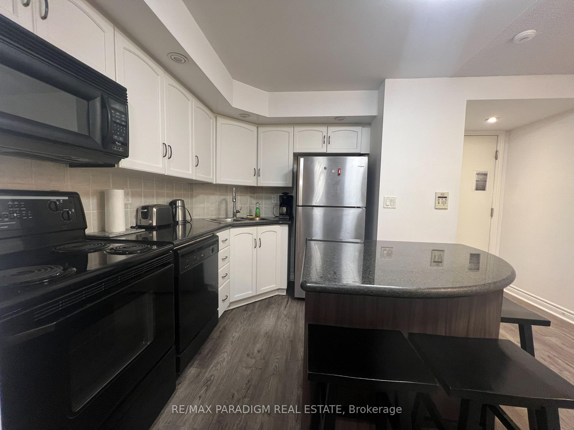 Photo 2 of Unit 1642, 250 Wellington Street W, Toronto, Waterfront Communities — HOMEH