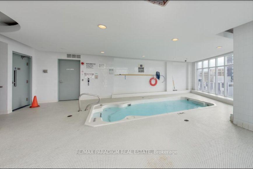 Photo 13 of Unit 1642, 250 Wellington Street W, Toronto, Waterfront Communities — HOMEH