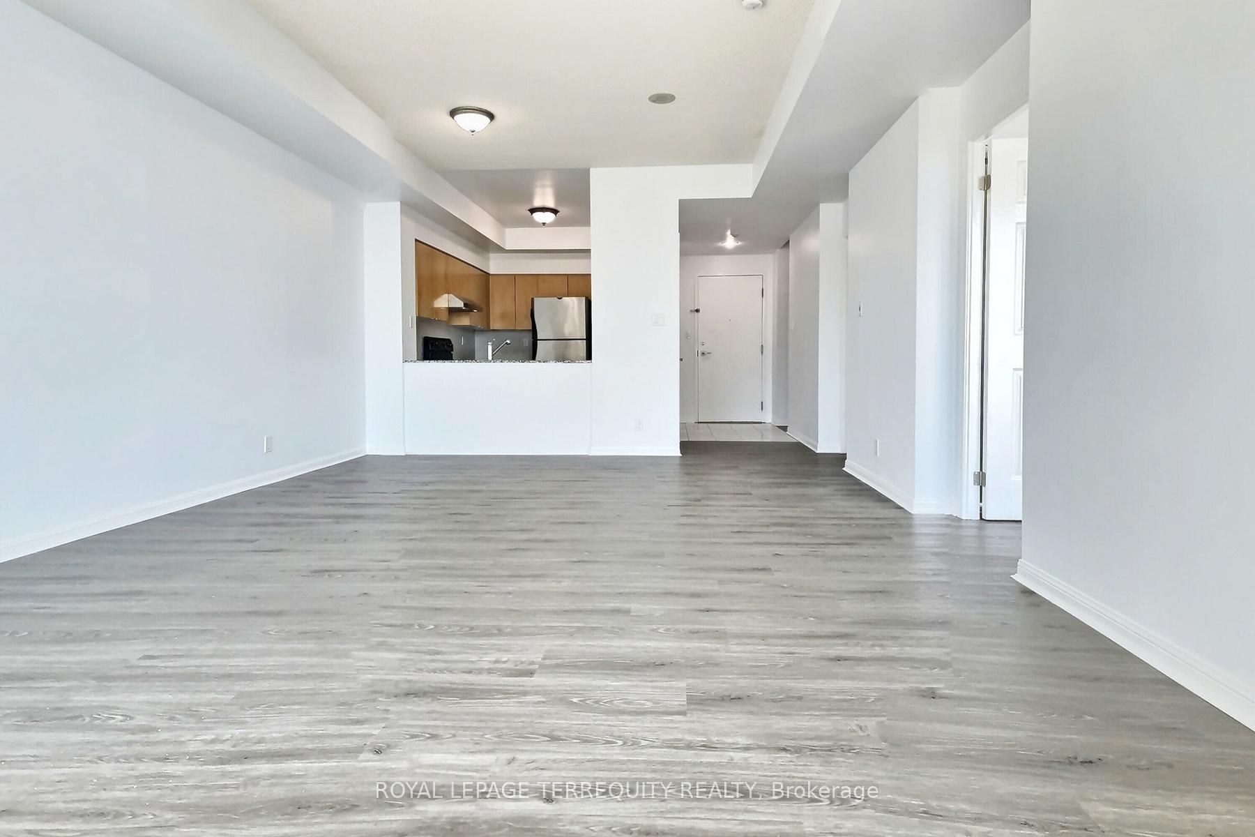 Photo 8 of Unit 2322, 230 Queens Quay W, Toronto, Waterfront Communities — HOMEH