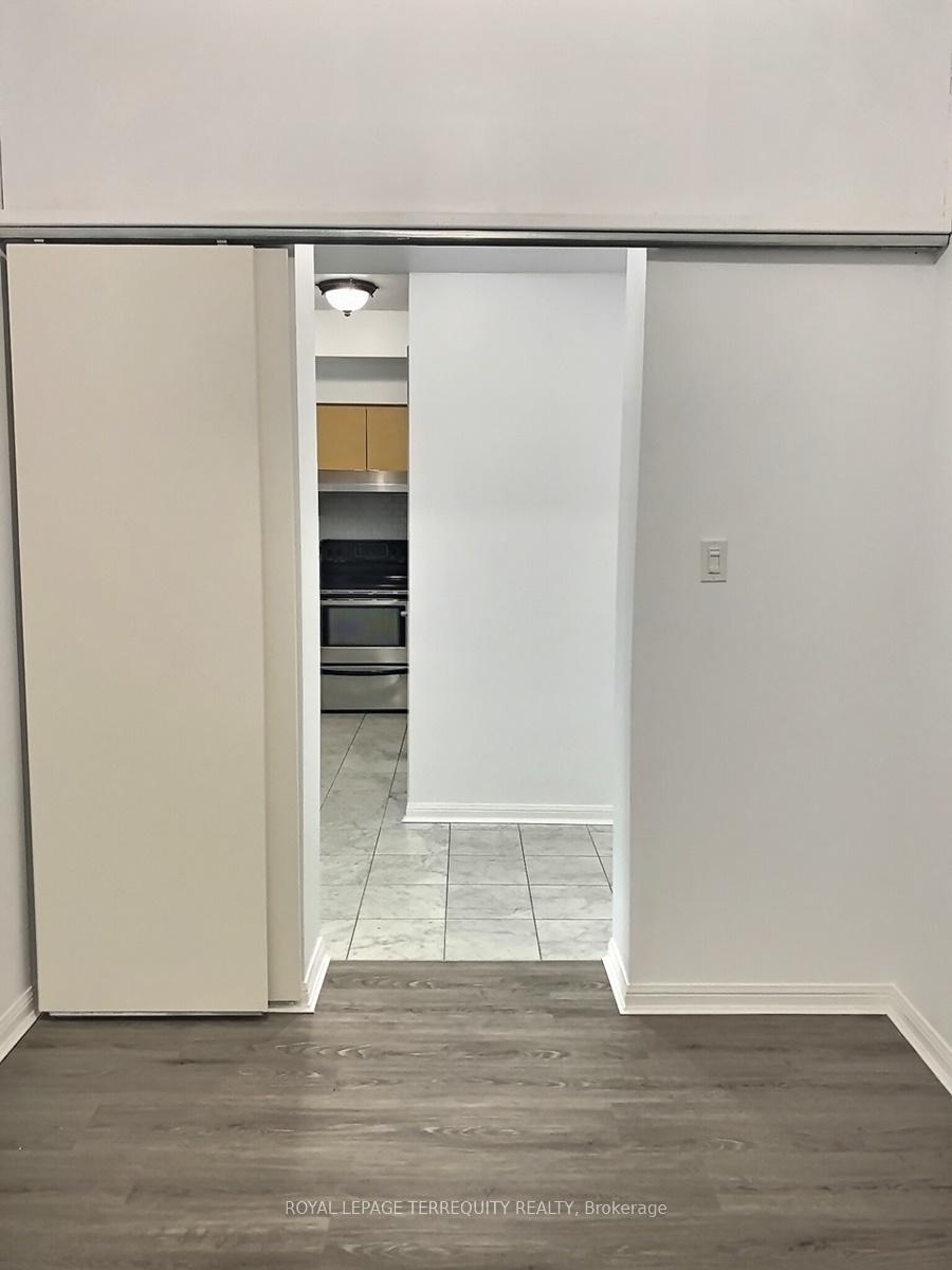Photo 15 of Unit 2322, 230 Queens Quay W, Toronto, Waterfront Communities — HOMEH