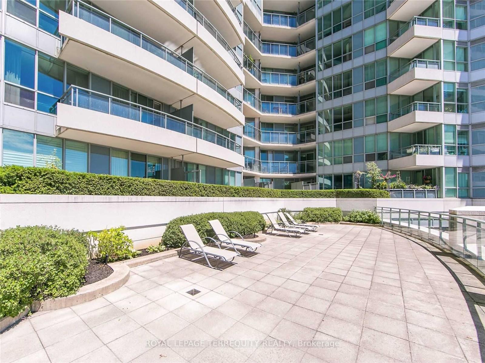 Photo 24 of Unit 2322, 230 Queens Quay W, Toronto, Waterfront Communities — HOMEH