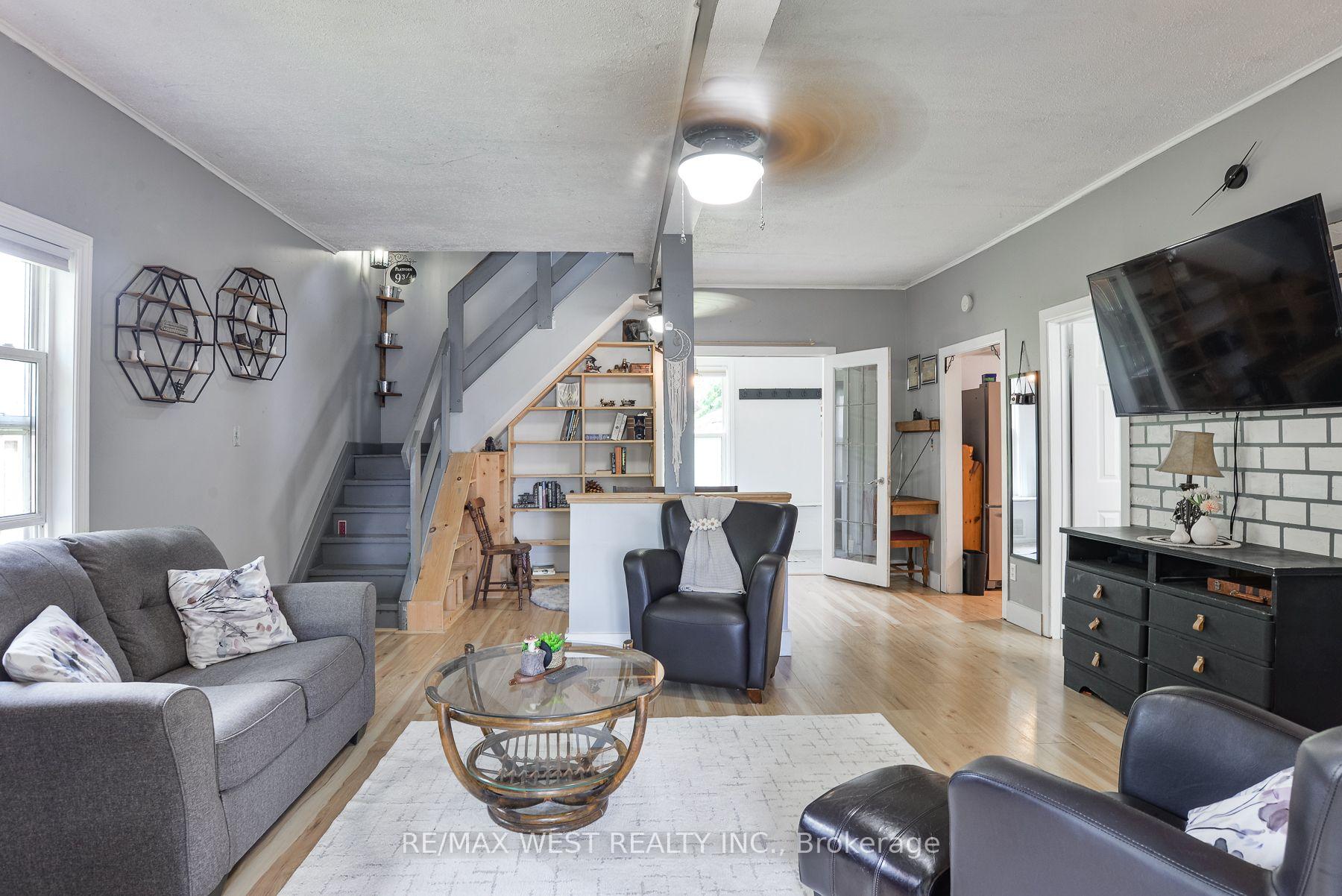 Photo 2 of 89 Cedar Beach Road, Brock, Beaverton — HOMEH