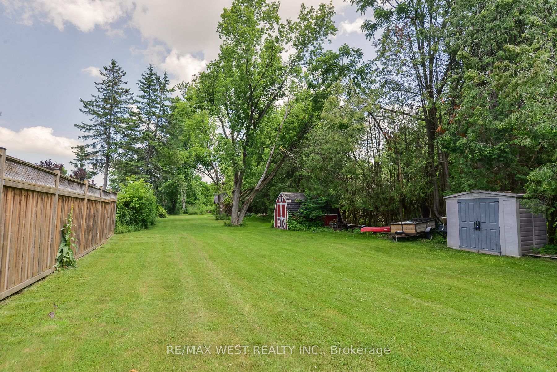 Photo 8 of 89 Cedar Beach Road, Brock, Beaverton — HOMEH