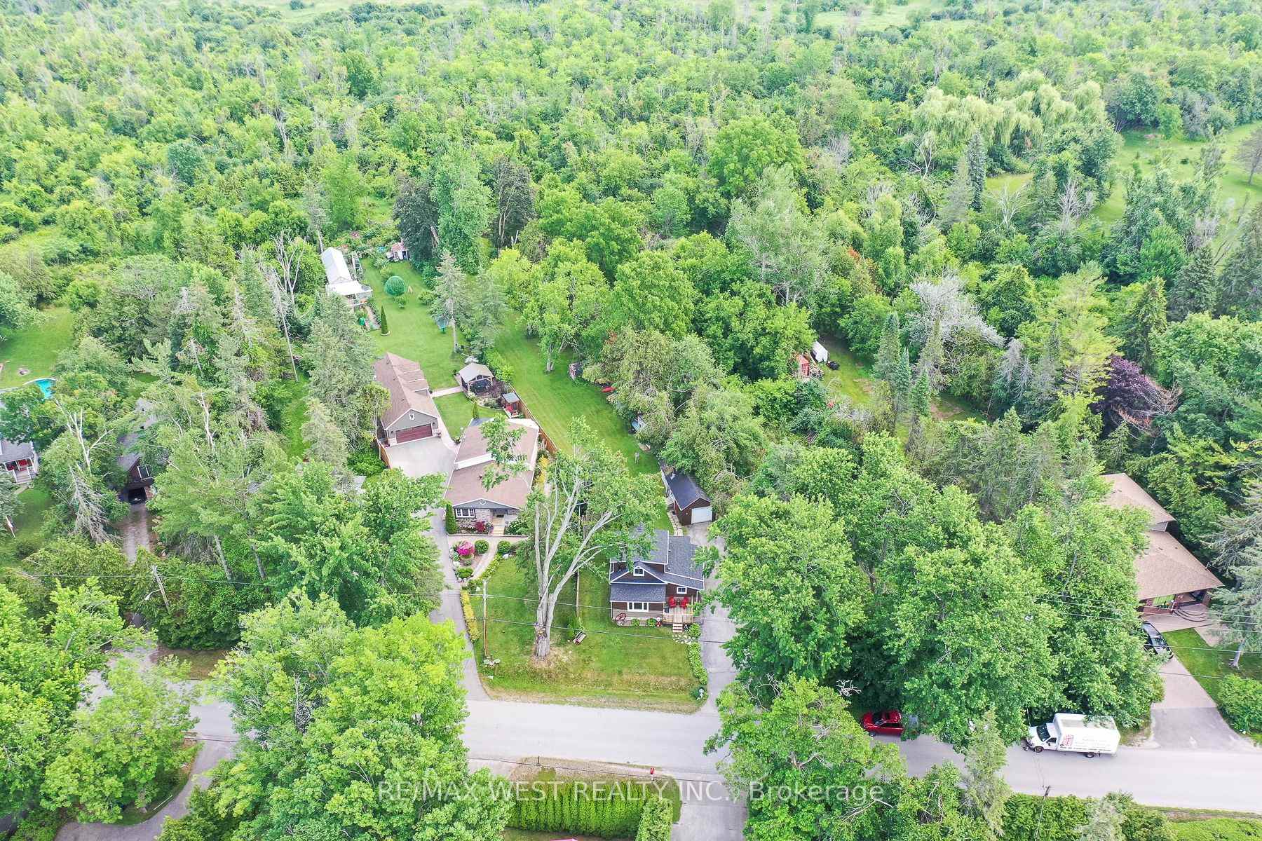 Photo 9 of 89 Cedar Beach Road, Brock, Beaverton — HOMEH