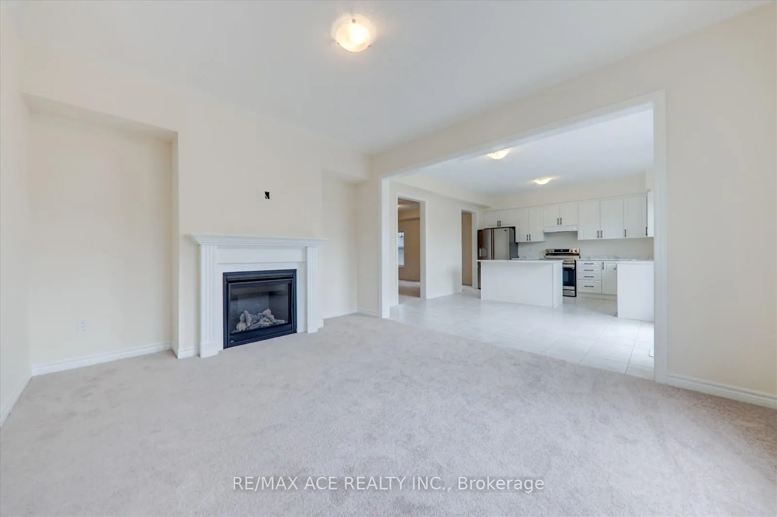 Photo 10 of 41 North Garden Boulevard, Scugog, Port Perry — HOMEH
