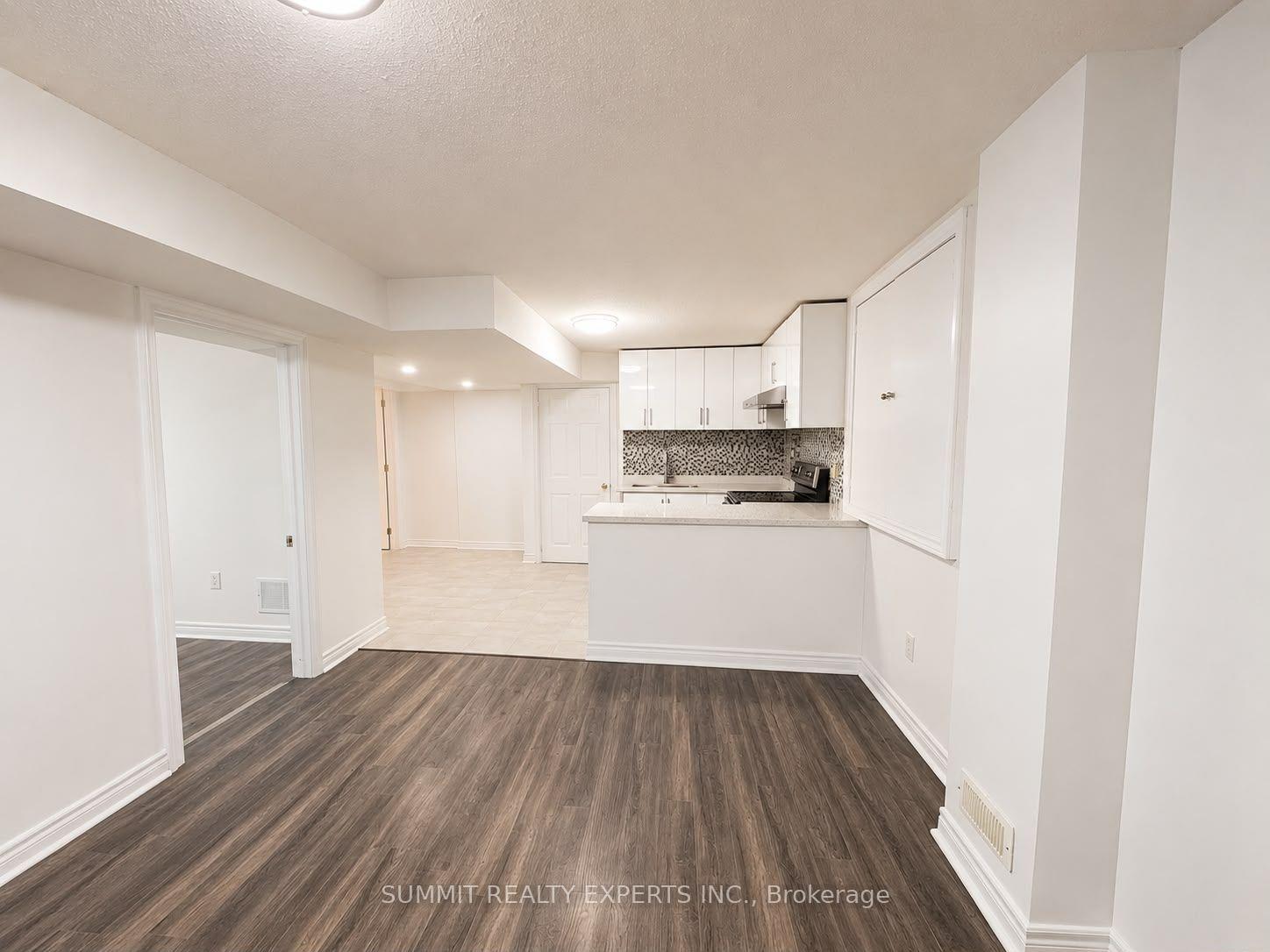 Photo 19 of 25 Deforest Drive, Brampton, Fletcher's Meadow — HOMEH