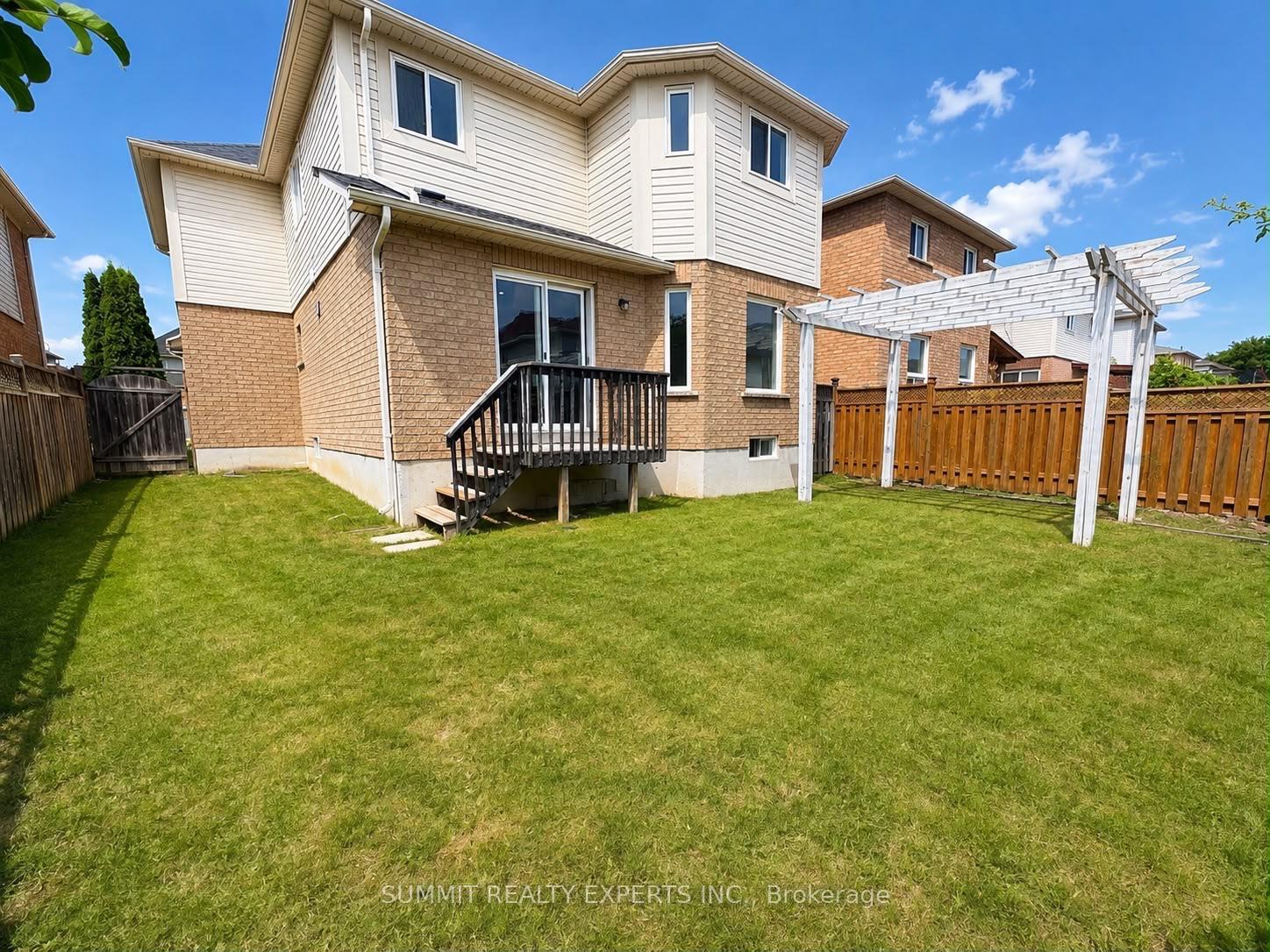 Photo 22 of 25 Deforest Drive, Brampton, Fletcher's Meadow — HOMEH