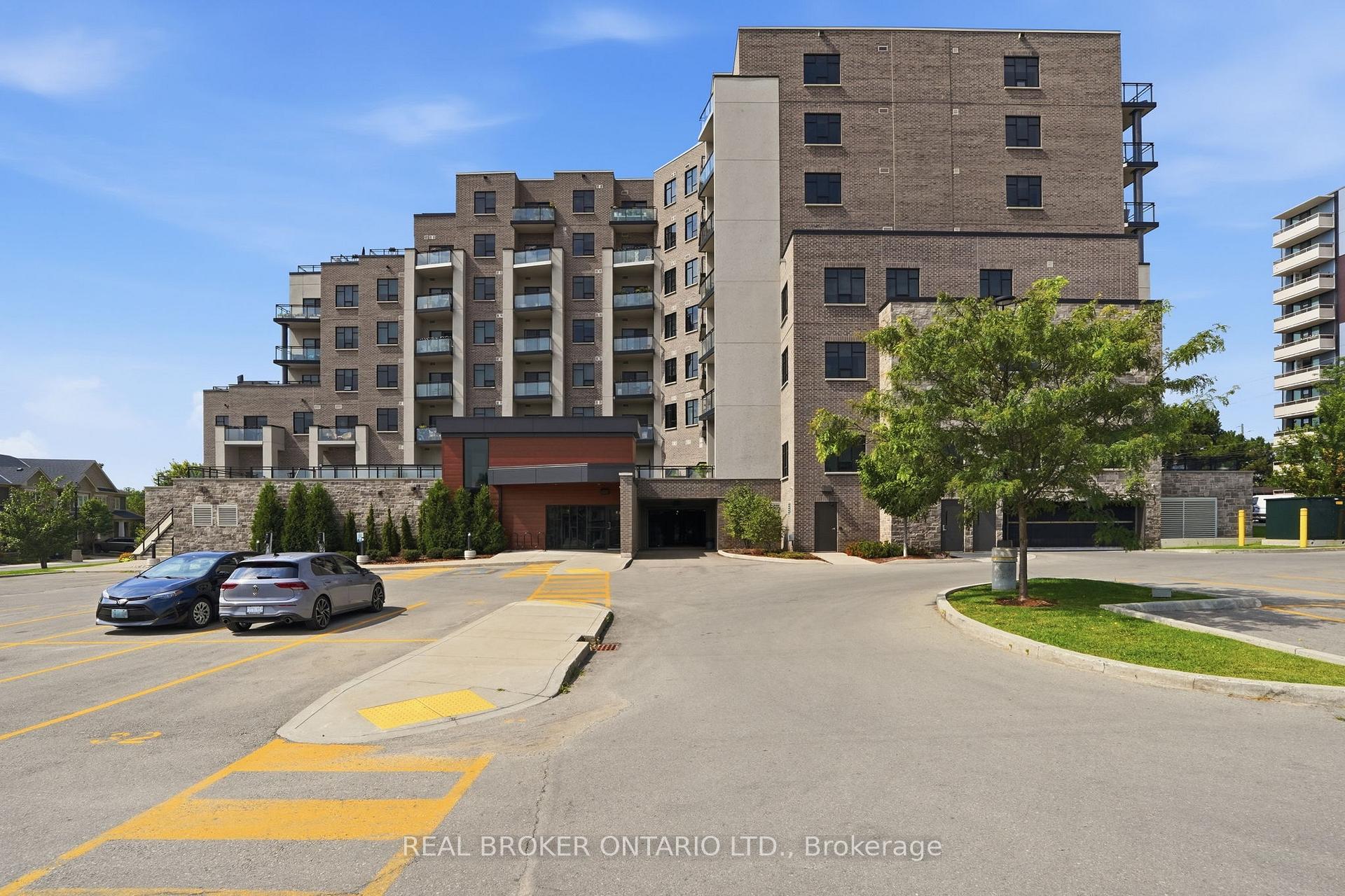 Photo 5 of Unit 101, 30 Hamilton Street S, Hamilton, Waterdown — HOMEH