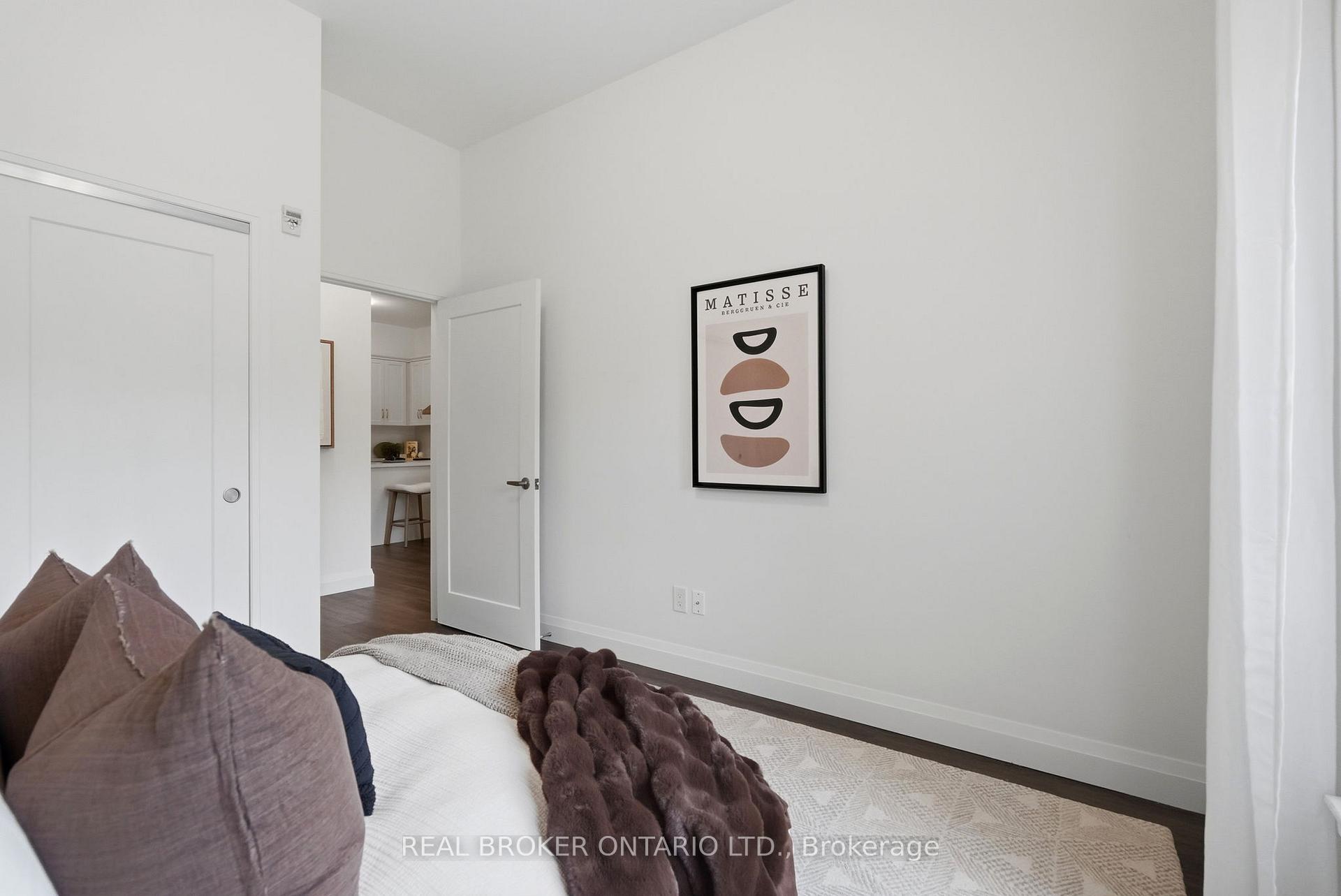 Photo 24 of Unit 101, 30 Hamilton Street S, Hamilton, Waterdown — HOMEH
