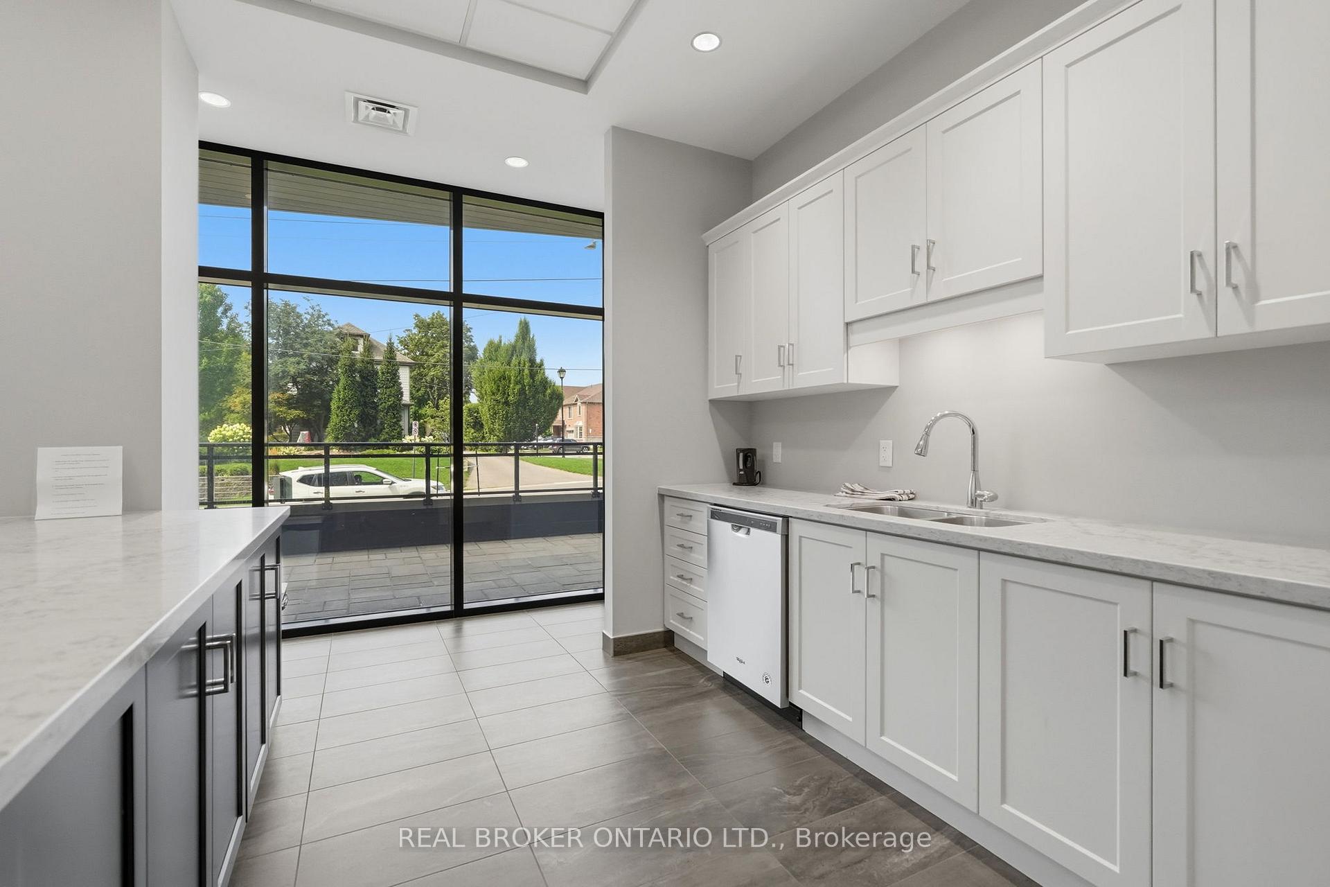 Photo 33 of Unit 101, 30 Hamilton Street S, Hamilton, Waterdown — HOMEH