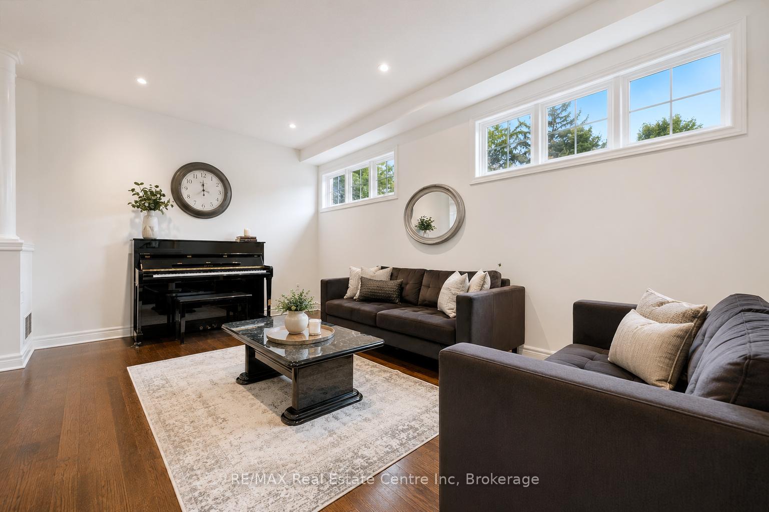 Photo 12 of 7 Hardy Street, Guelph, St. George's — HOMEH