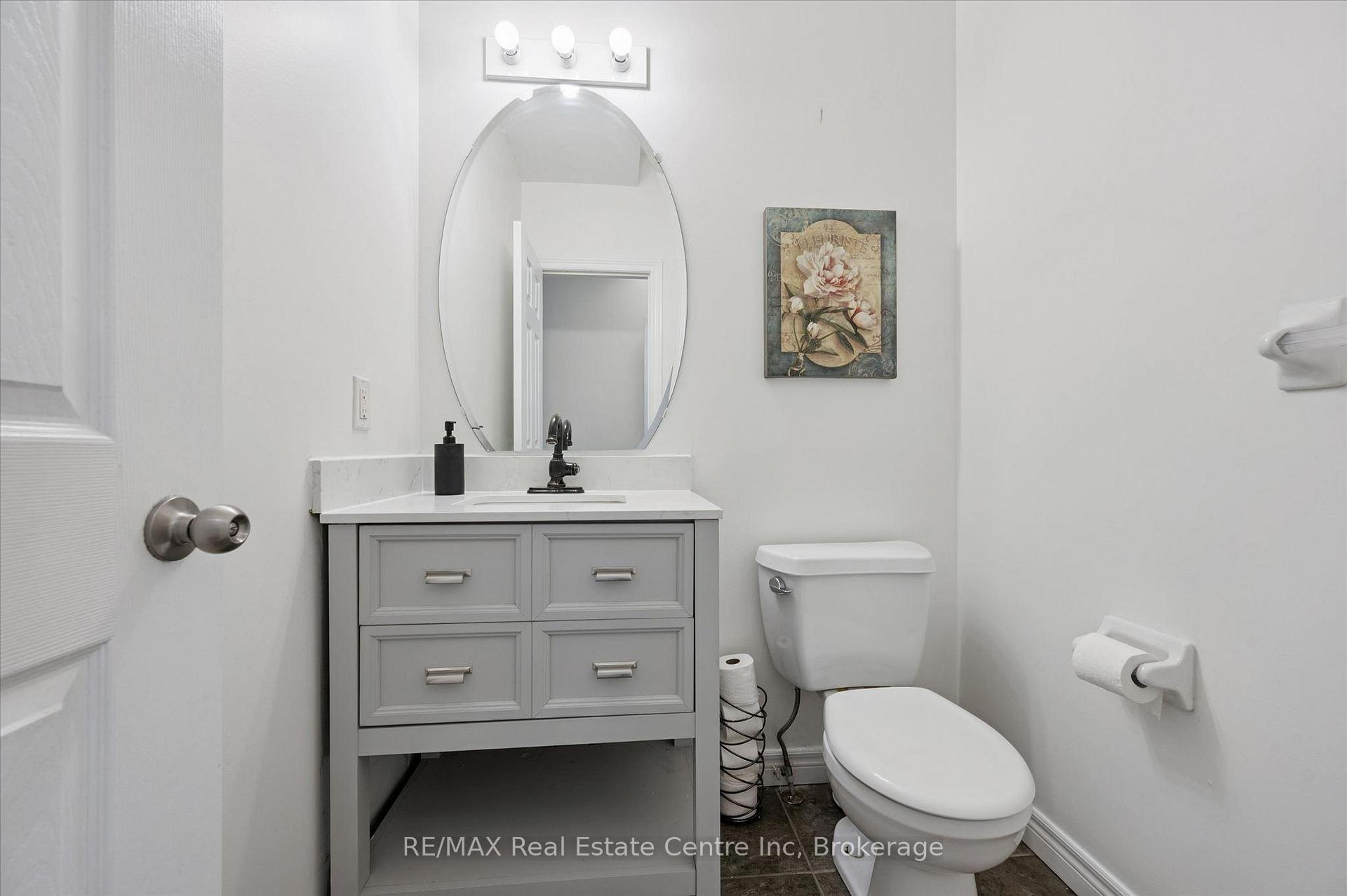 Photo 14 of 7 Hardy Street, Guelph, St. George's — HOMEH