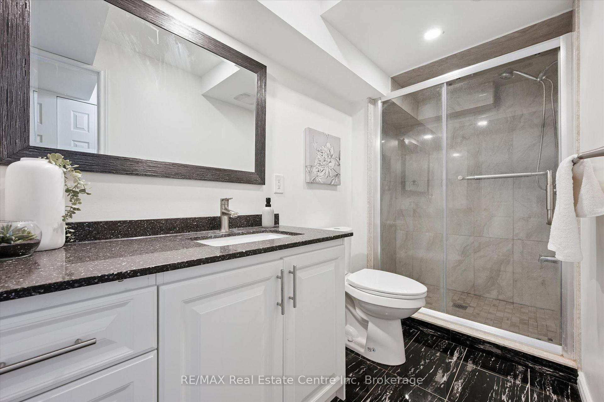 Photo 31 of 7 Hardy Street, Guelph, St. George's — HOMEH