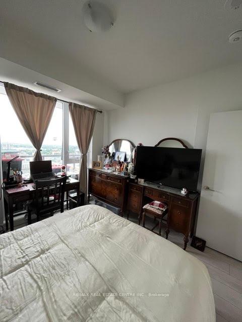 Photo 19 of Unit 2008, 55 Duke Street W, Kitchener, City Commercial Core — HOMEH