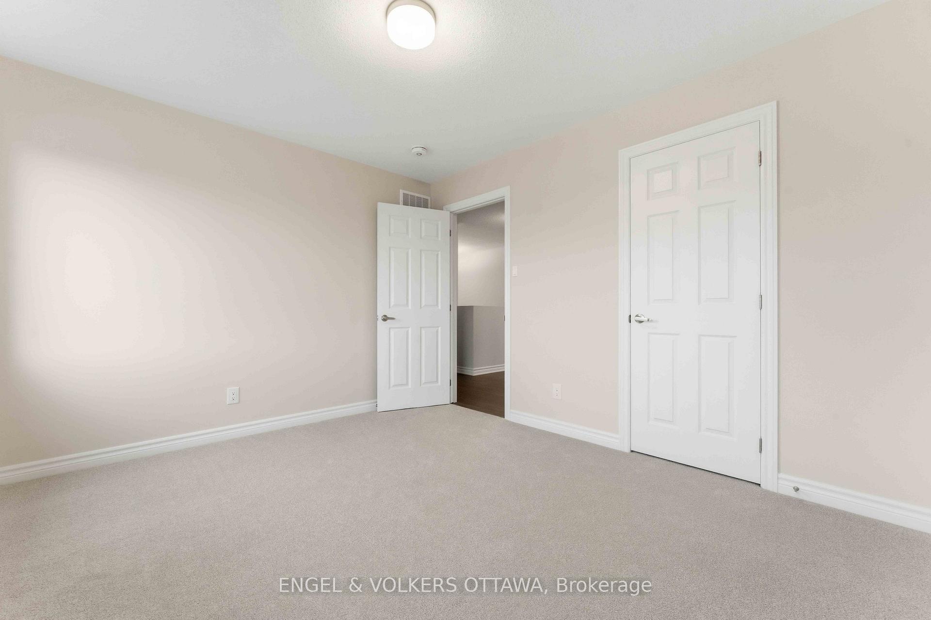 Photo 8 of 182 Ryan Reynolds Way, Ottawa, Avalon West — HOMEH