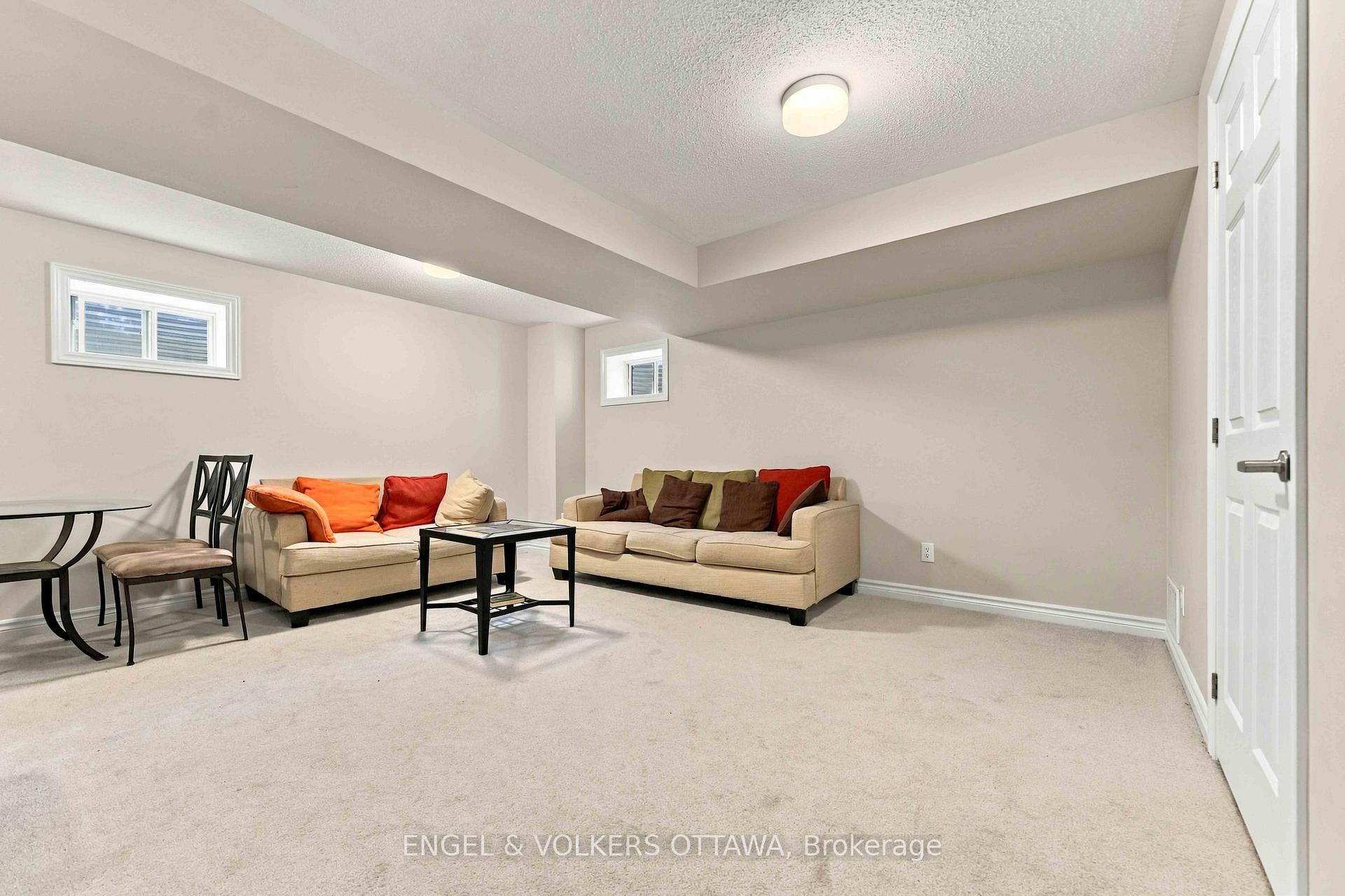 Photo 20 of 182 Ryan Reynolds Way, Ottawa, Avalon West — HOMEH