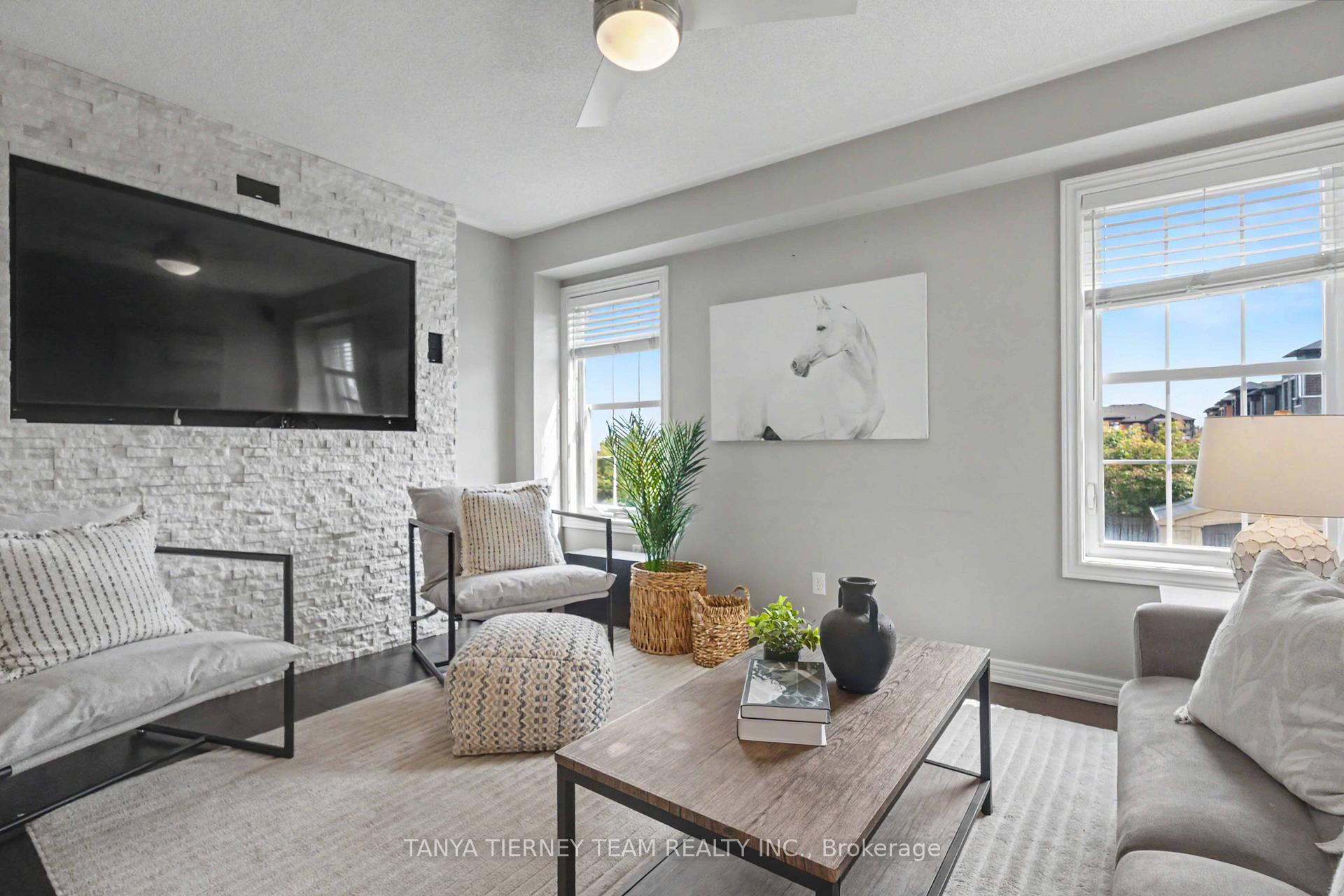 Photo 11 of 96 Mildenhall Place, Whitby, Brooklin — HOMEH