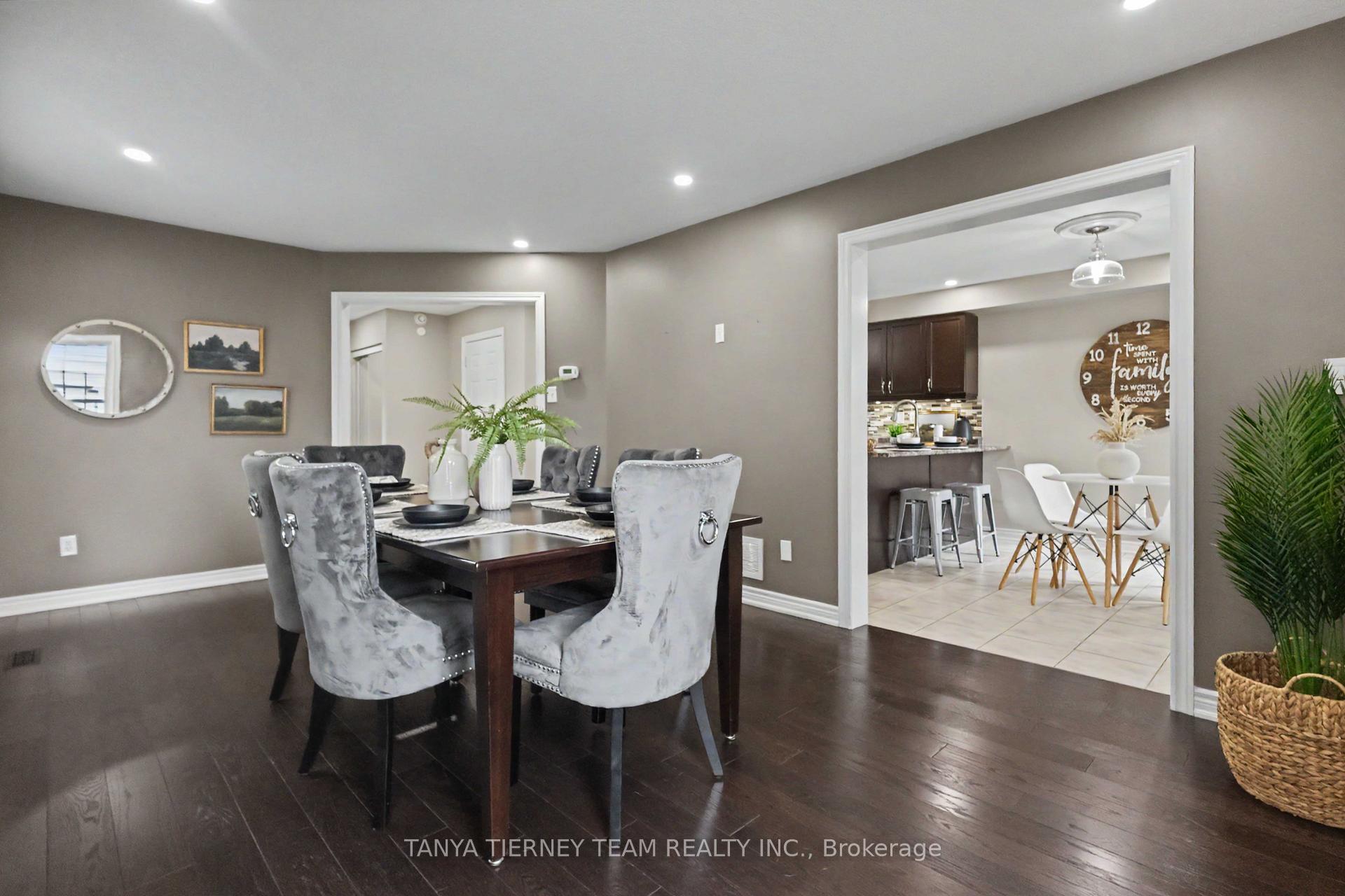 Photo 14 of 96 Mildenhall Place, Whitby, Brooklin — HOMEH