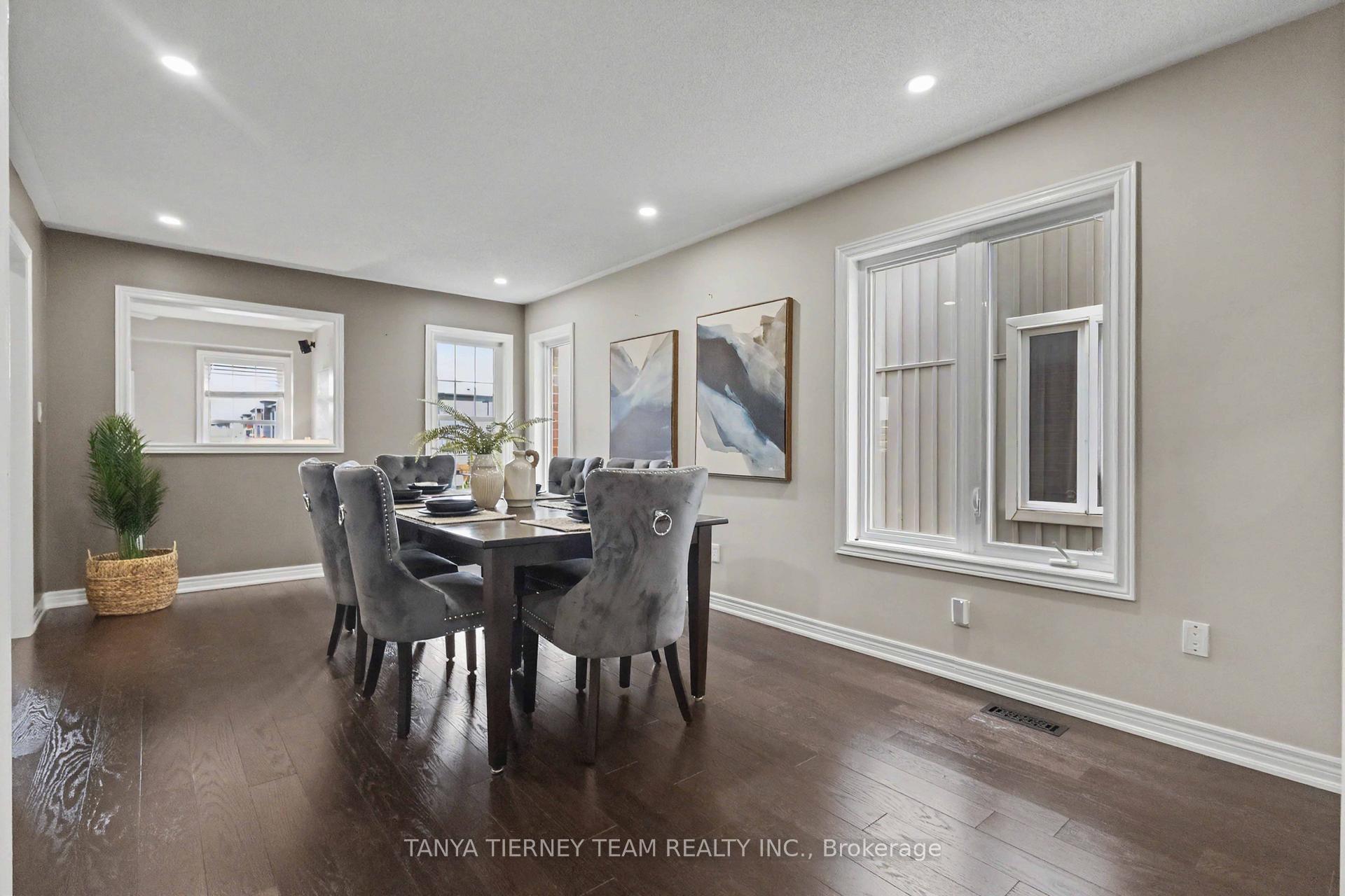 Photo 15 of 96 Mildenhall Place, Whitby, Brooklin — HOMEH