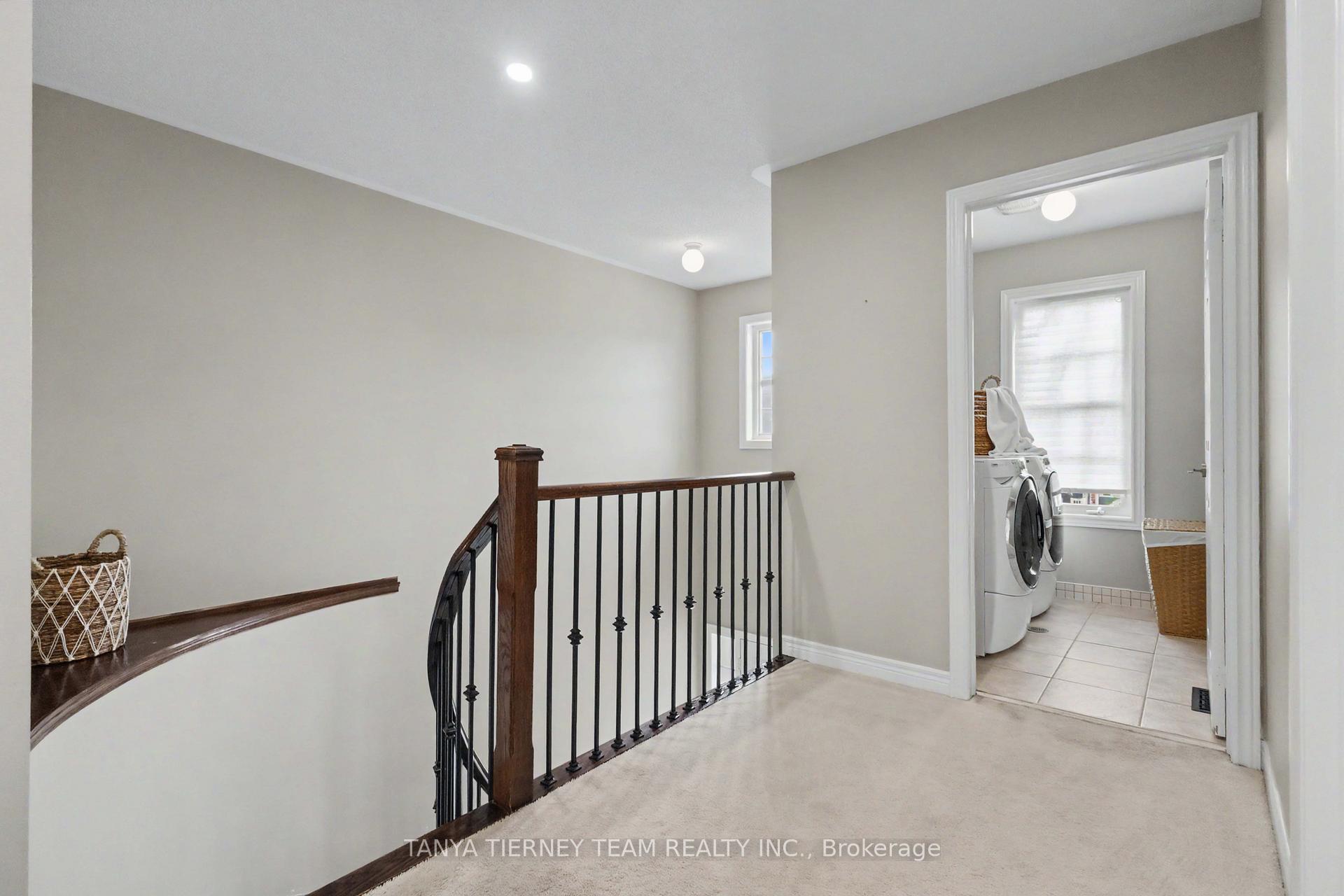 Photo 17 of 96 Mildenhall Place, Whitby, Brooklin — HOMEH
