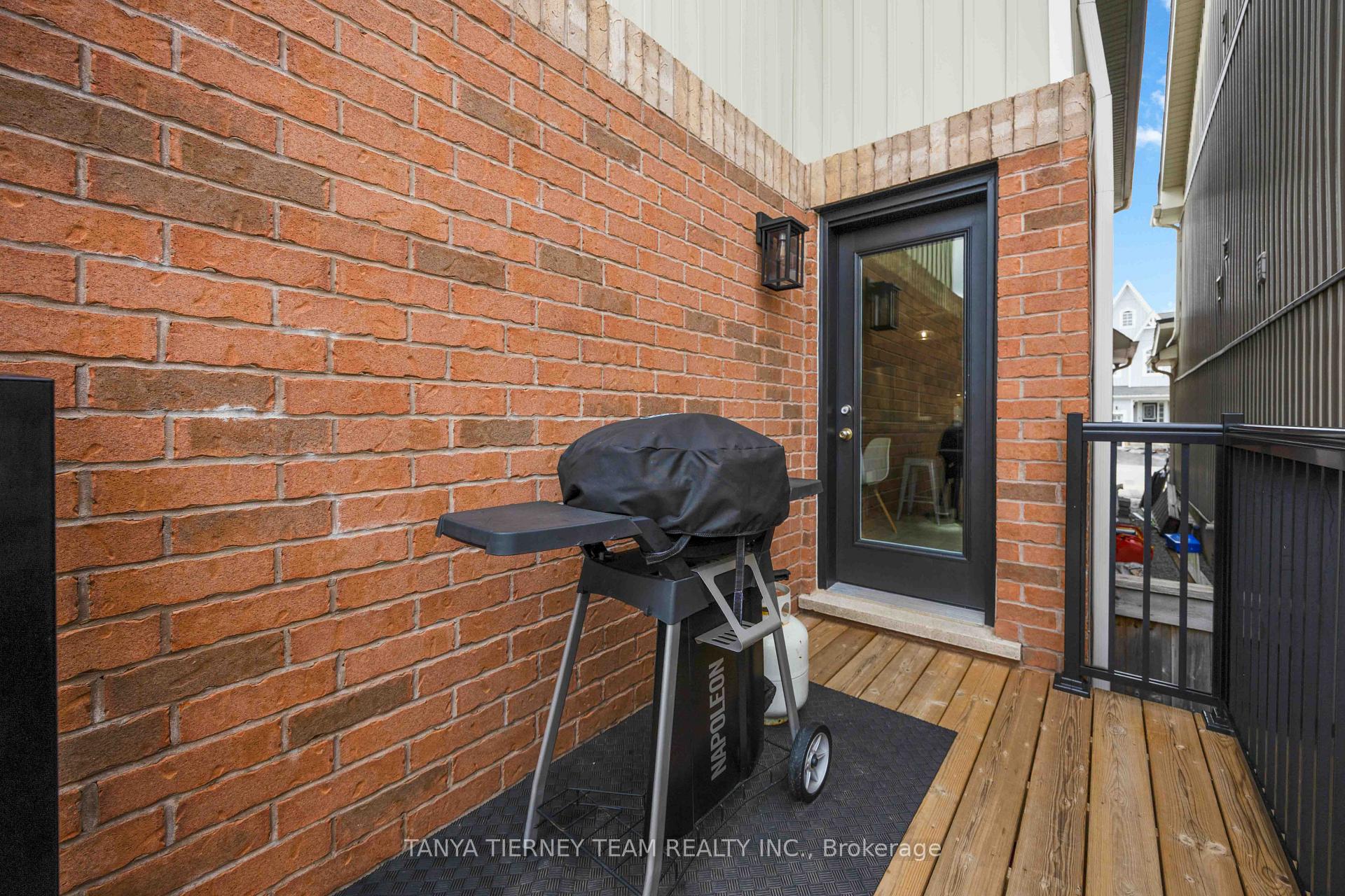 Photo 43 of 96 Mildenhall Place, Whitby, Brooklin — HOMEH