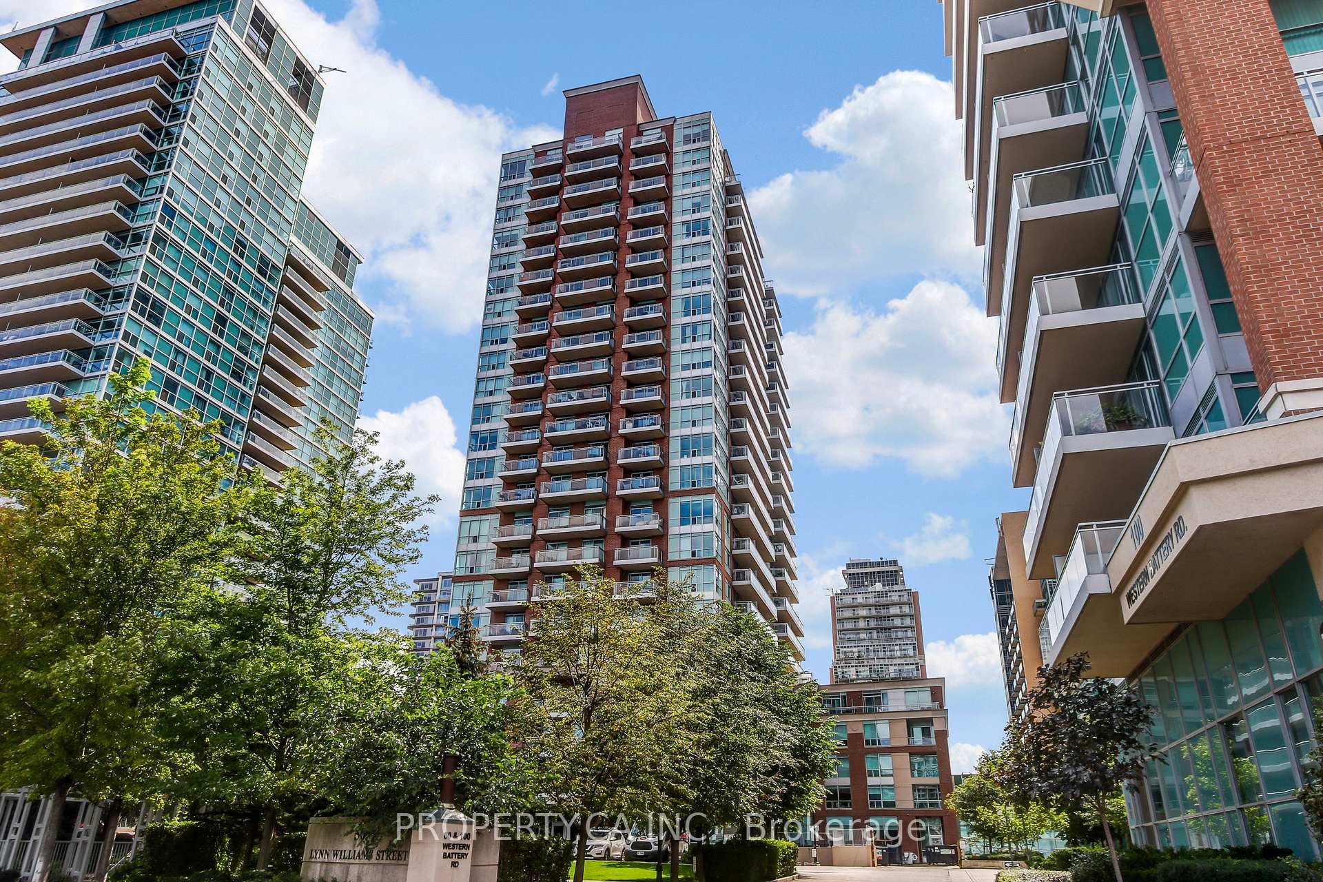 Front of Unit 915, 50 Lynn Williams Street