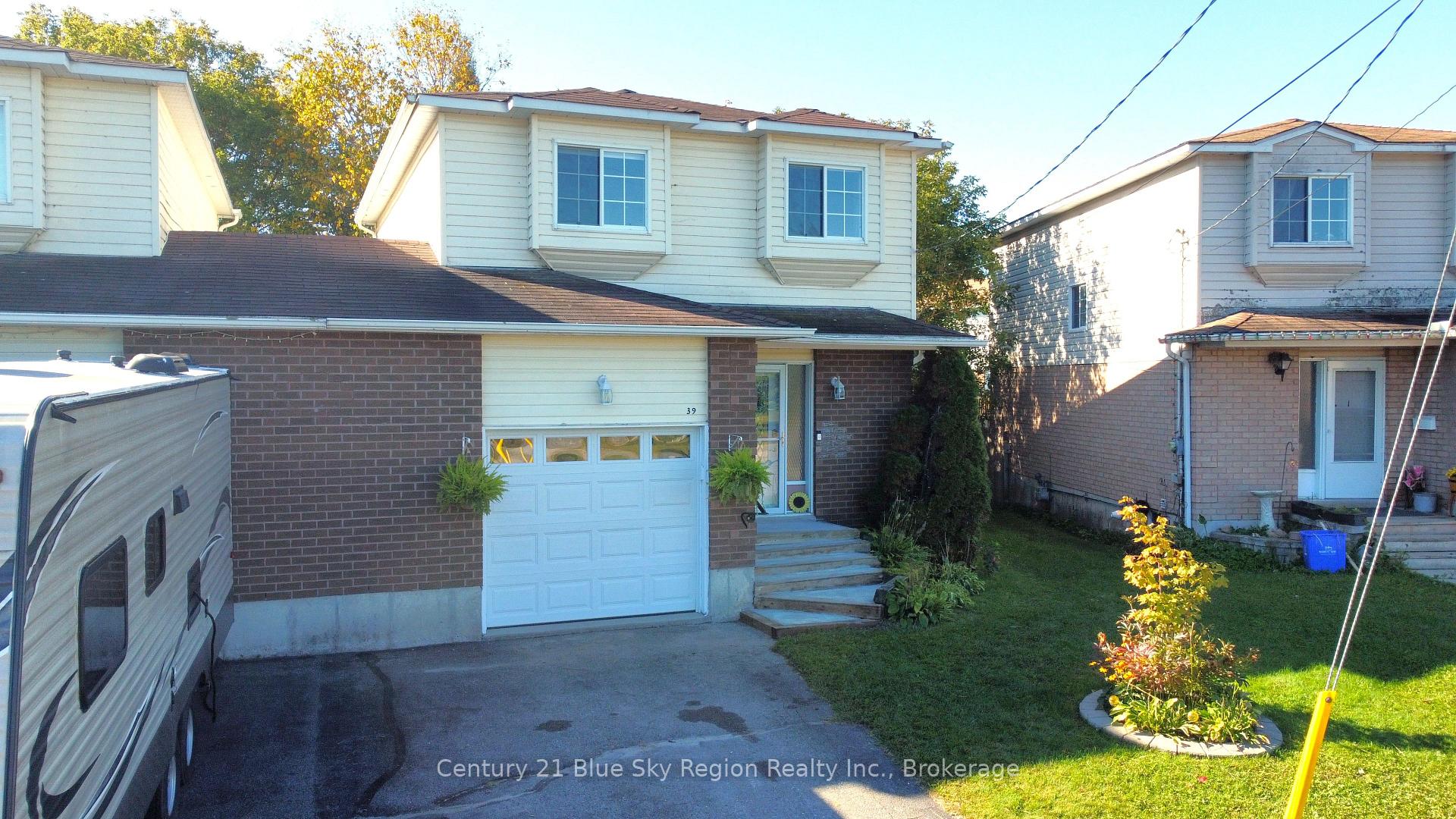 Photo 1 of 39 Beaver Crescent, North Bay, Ferris — HOMEH