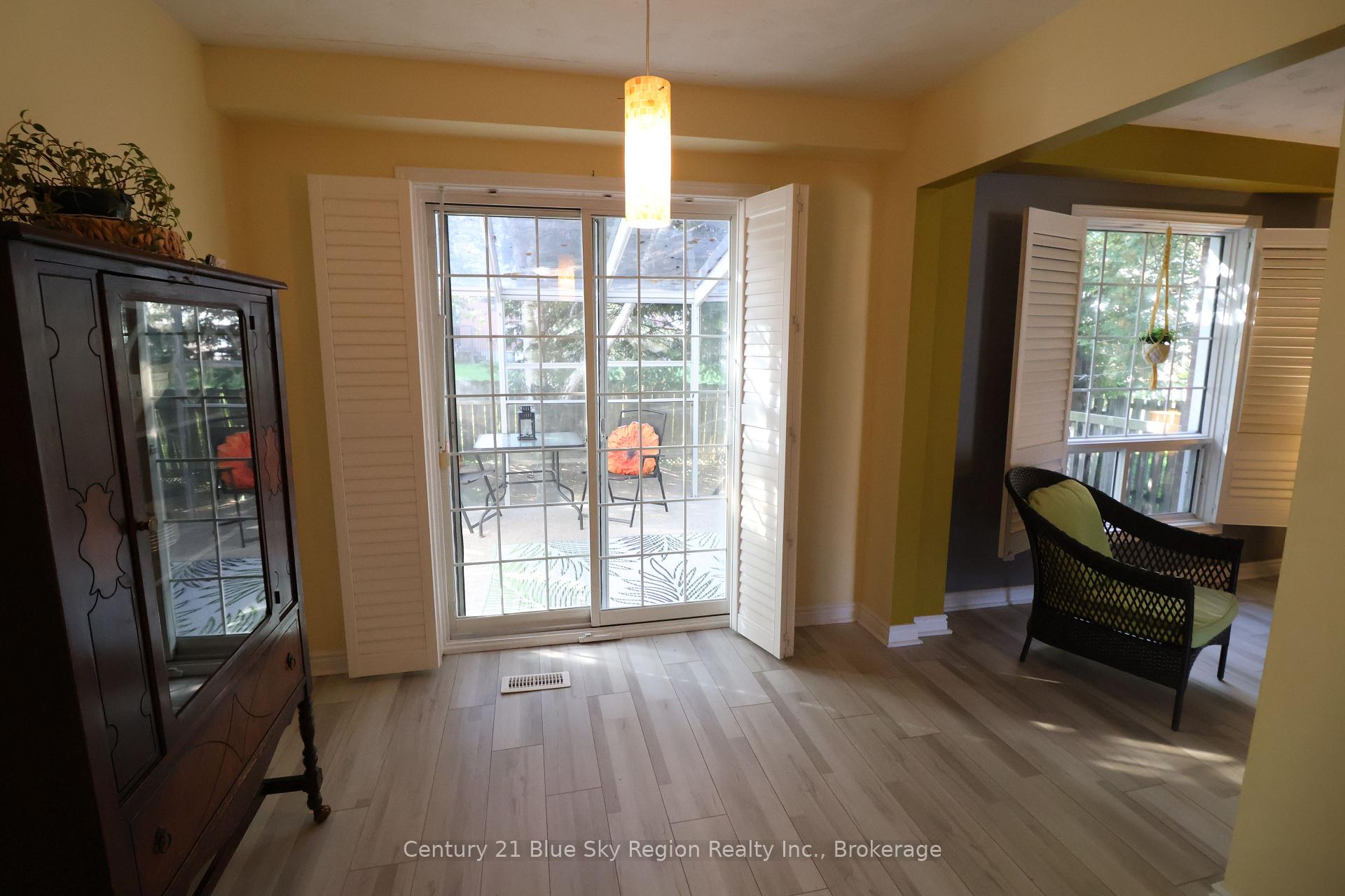 Photo 6 of 39 Beaver Crescent, North Bay, Ferris — HOMEH