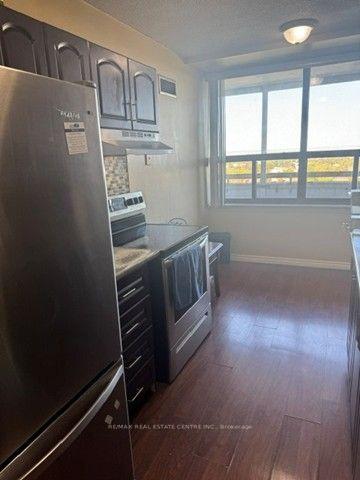 Photo 5 of Unit 1509, 18 Knightsbridge Road, Brampton, Queen Street Corridor — HOMEH
