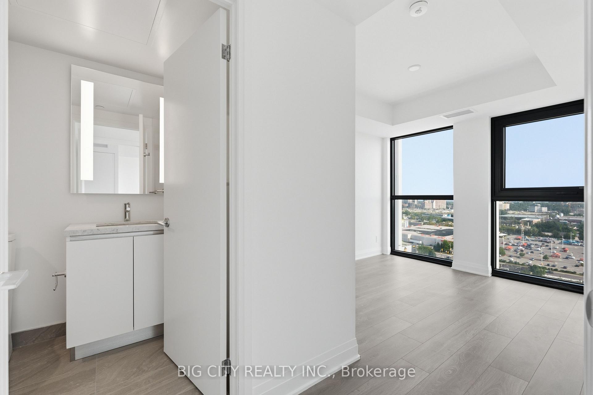 Photo 15 of Unit 1611, 25 Frederick Todd Way, Toronto, Leaside — HOMEH