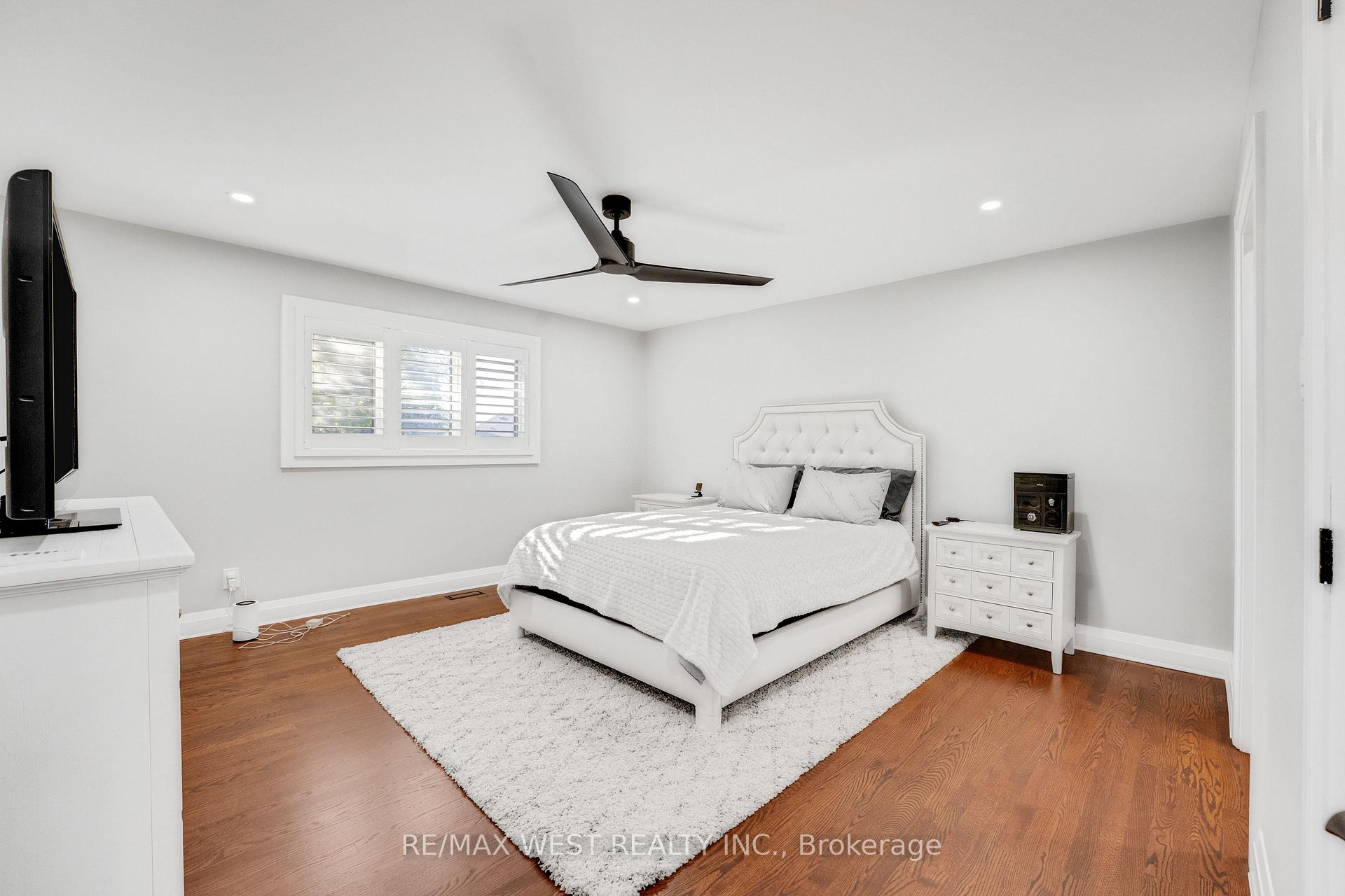 Photo 13 of 1136 Goodson Crescent, Oakville, Wedgewood Creek — HOMEH