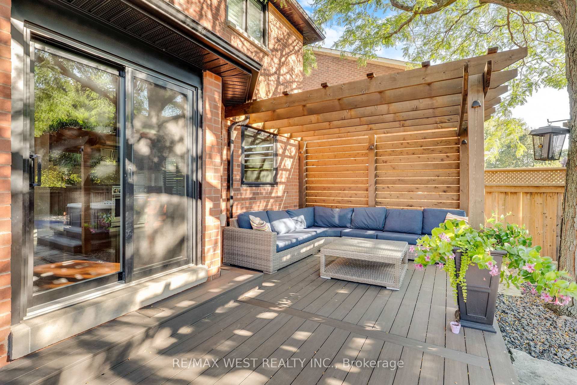 Photo 19 of 1136 Goodson Crescent, Oakville, Wedgewood Creek — HOMEH