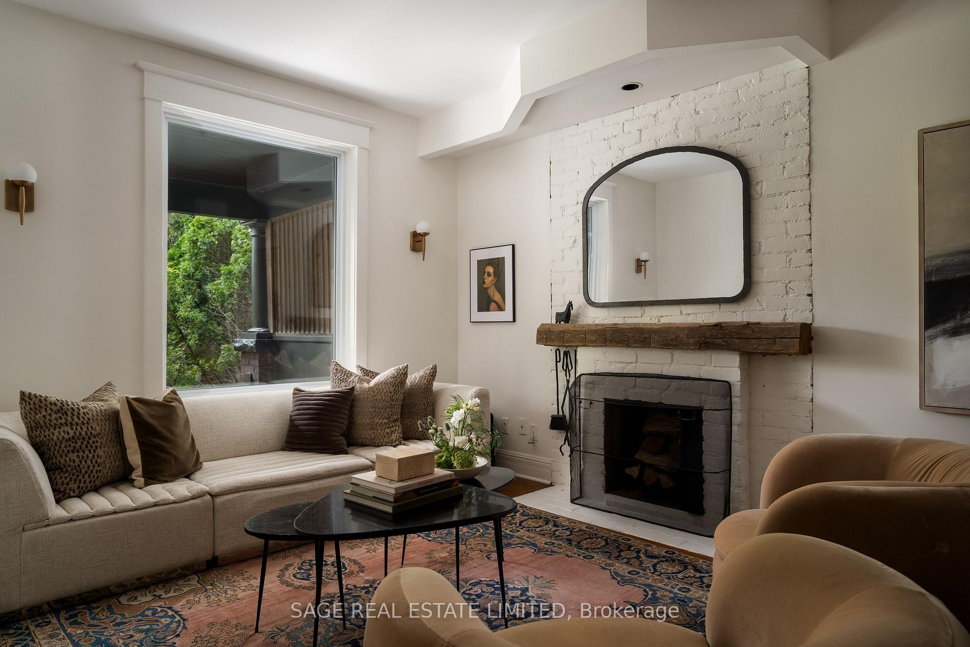 Photo 2 of 121 Glendale Avenue, Toronto, Roncesvalles — HOMEH