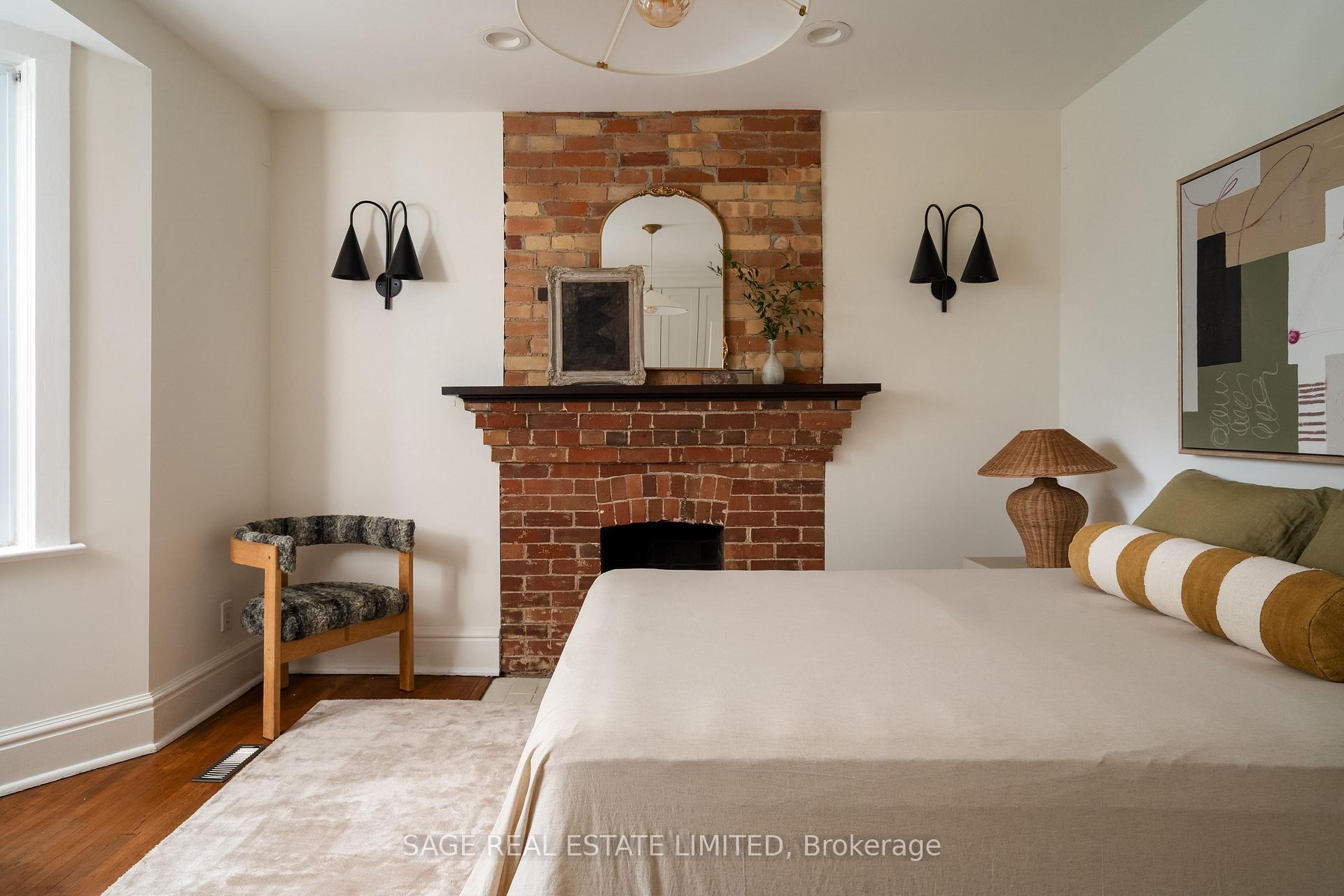 Photo 19 of 121 Glendale Avenue, Toronto, Roncesvalles — HOMEH