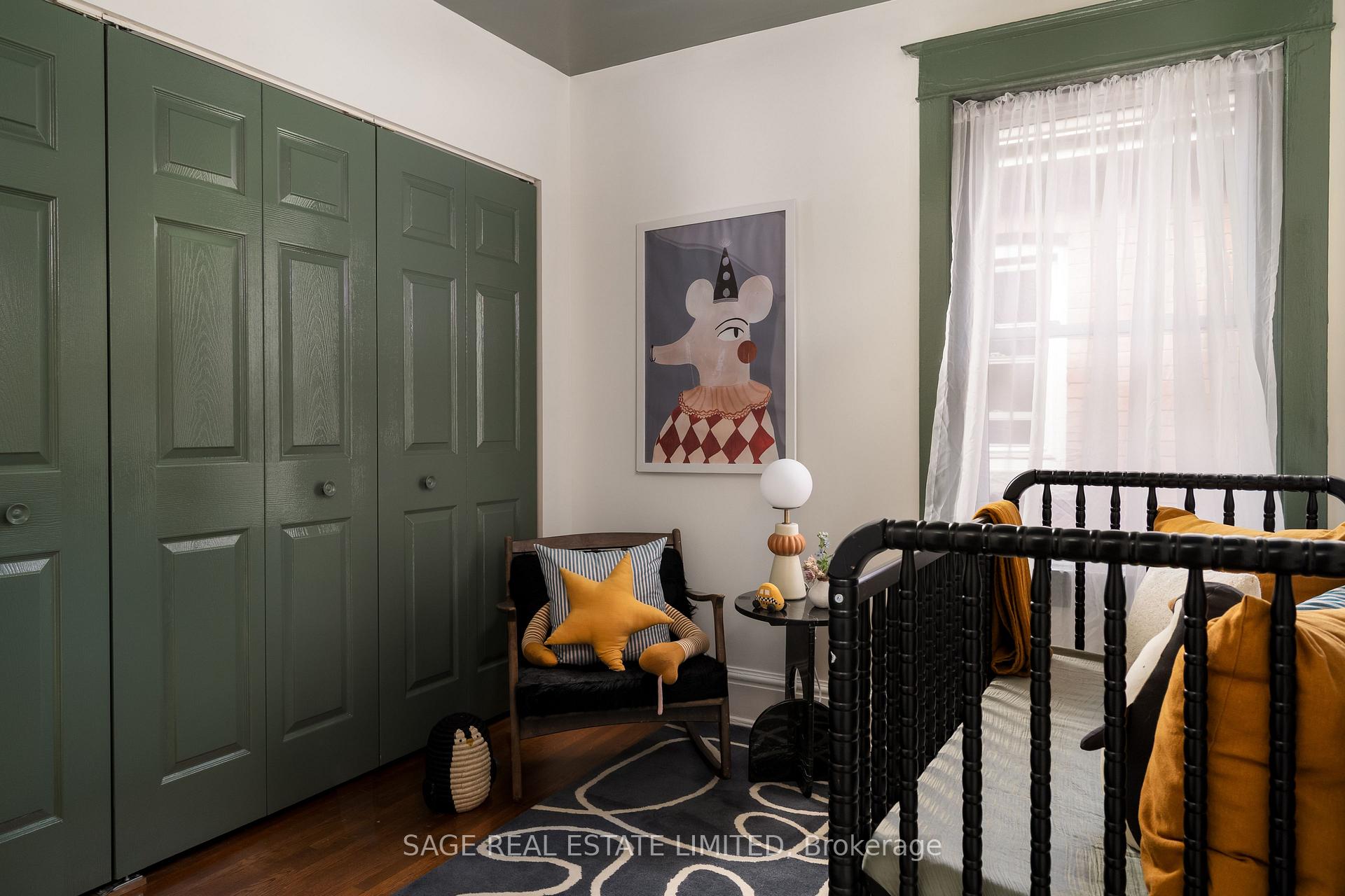 Photo 22 of 121 Glendale Avenue, Toronto, Roncesvalles — HOMEH