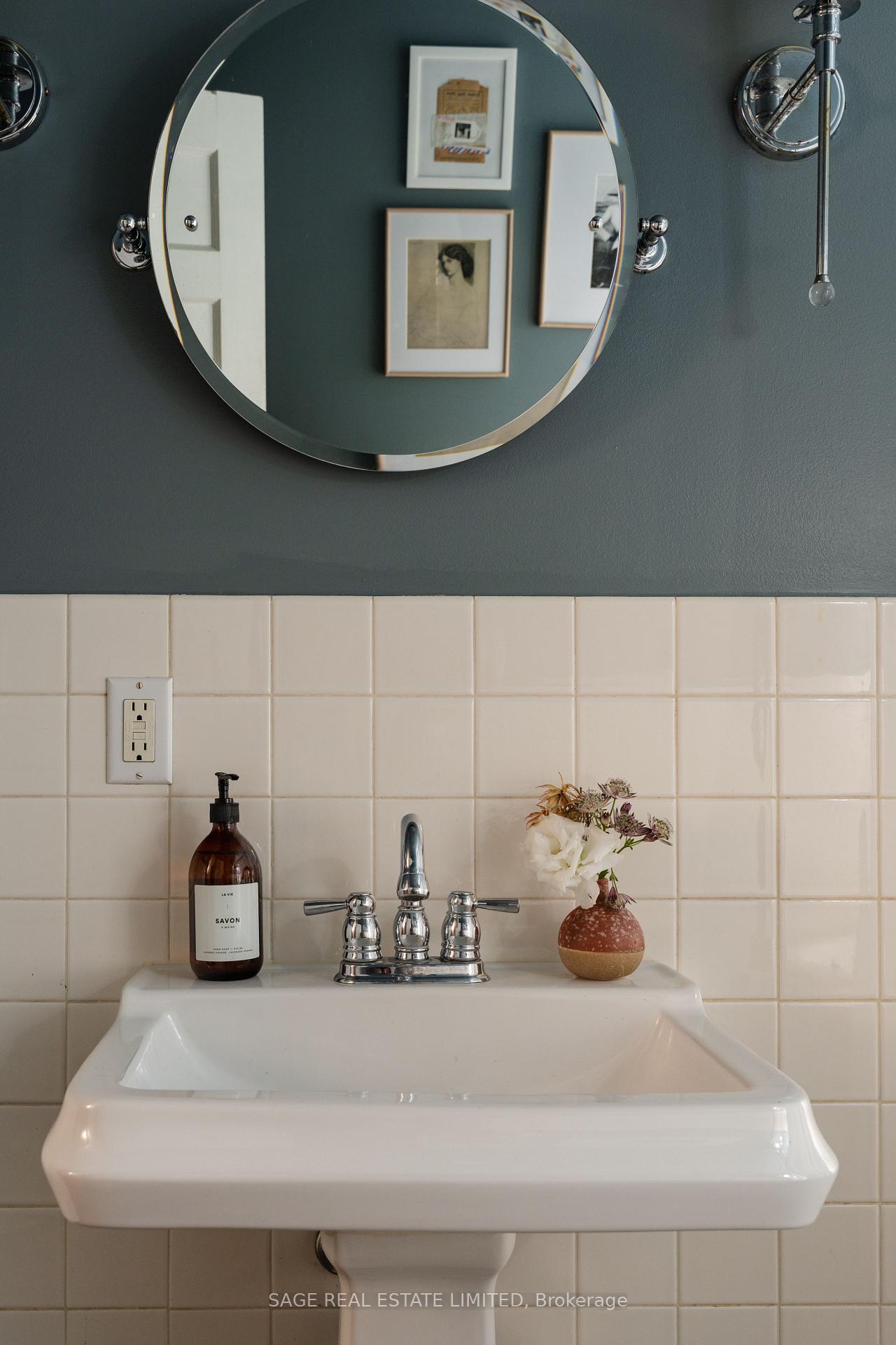 Photo 25 of 121 Glendale Avenue, Toronto, Roncesvalles — HOMEH