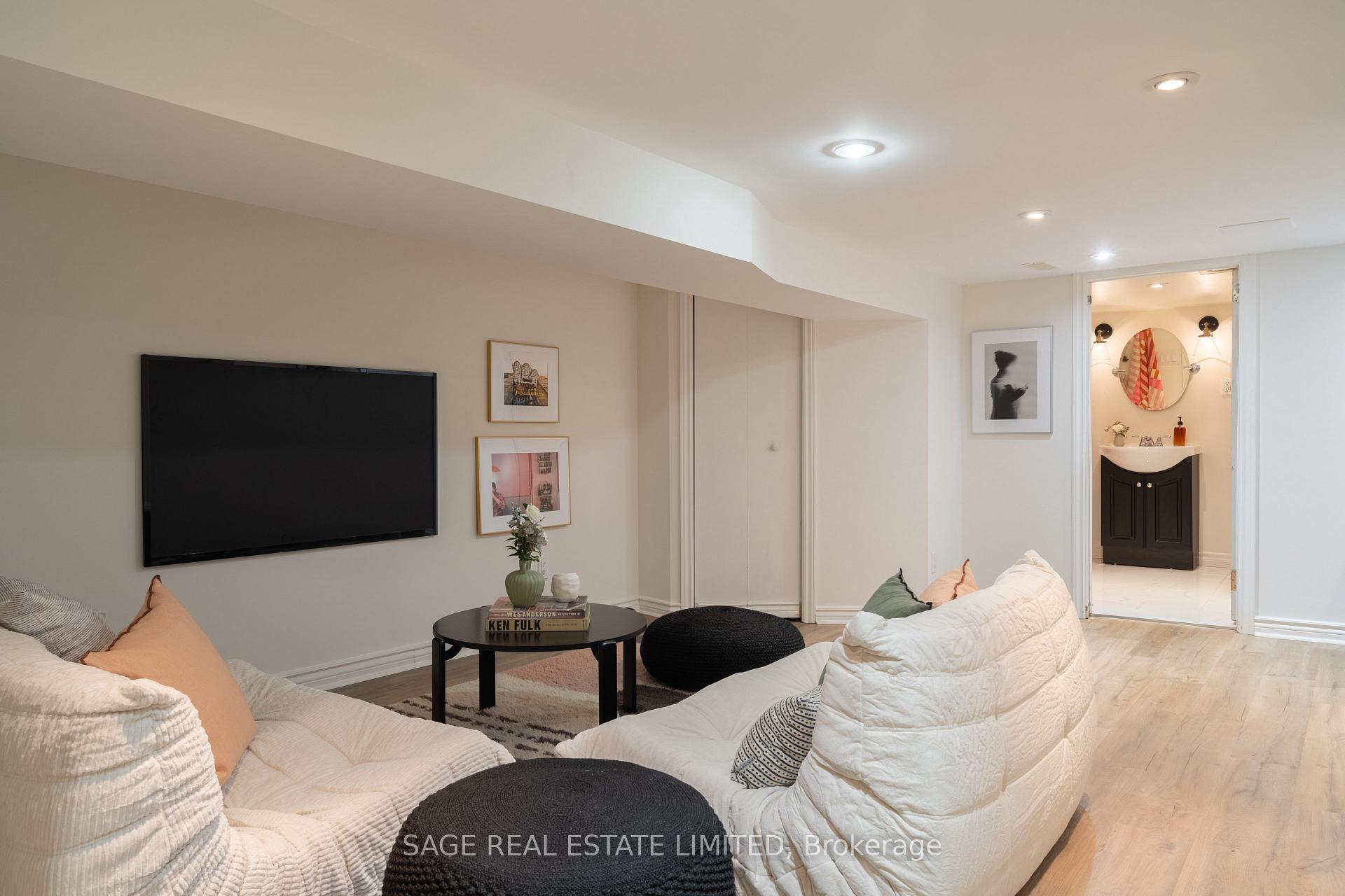 Photo 29 of 121 Glendale Avenue, Toronto, Roncesvalles — HOMEH