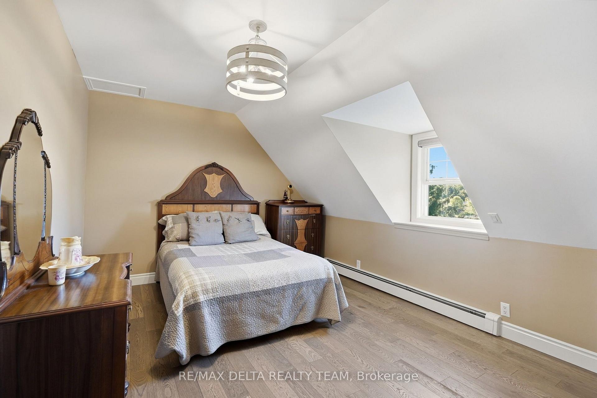 Photo 15 of 838 Laval Street, Casselman, Casselman — HOMEH