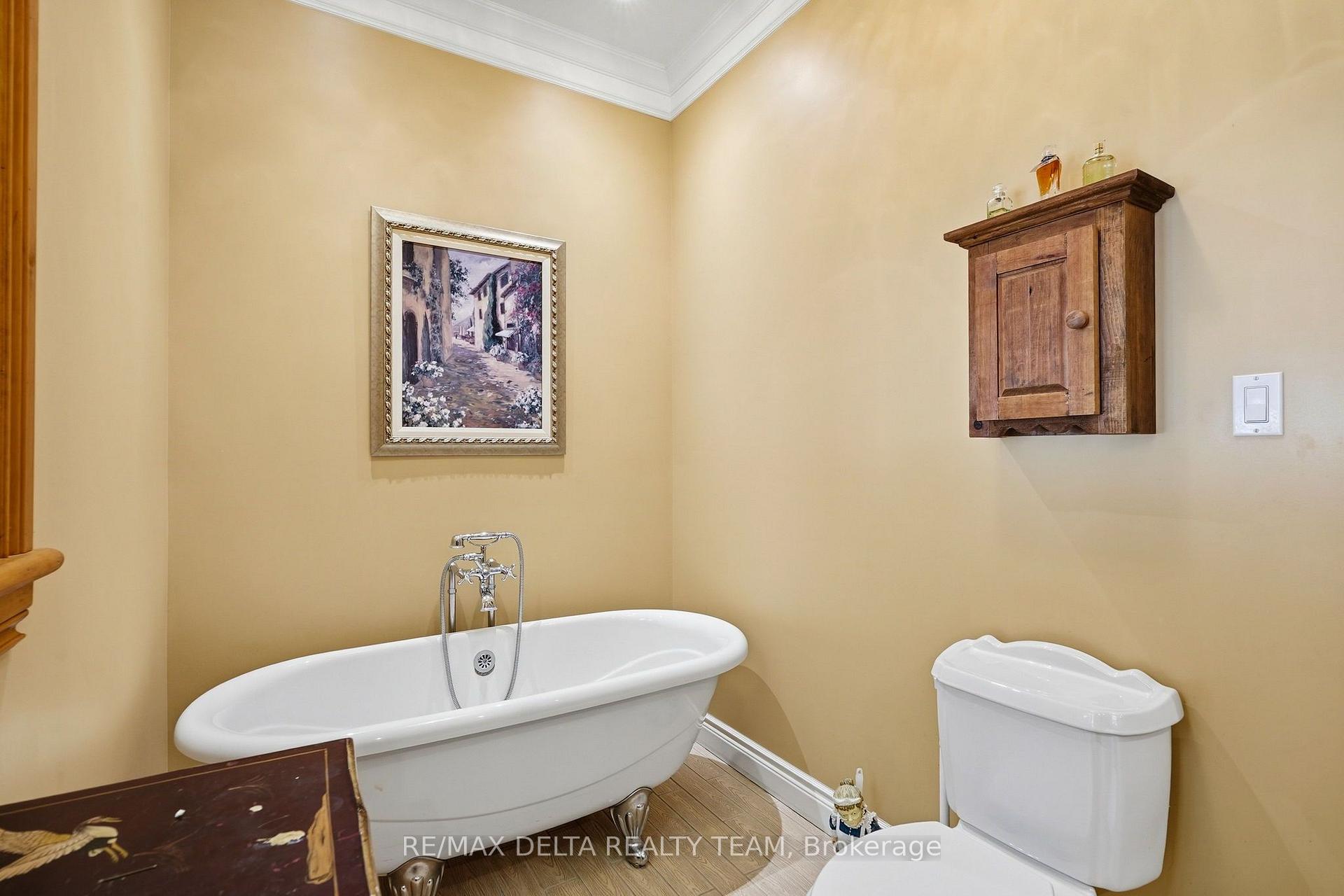 Photo 32 of 838 Laval Street, Casselman, Casselman — HOMEH