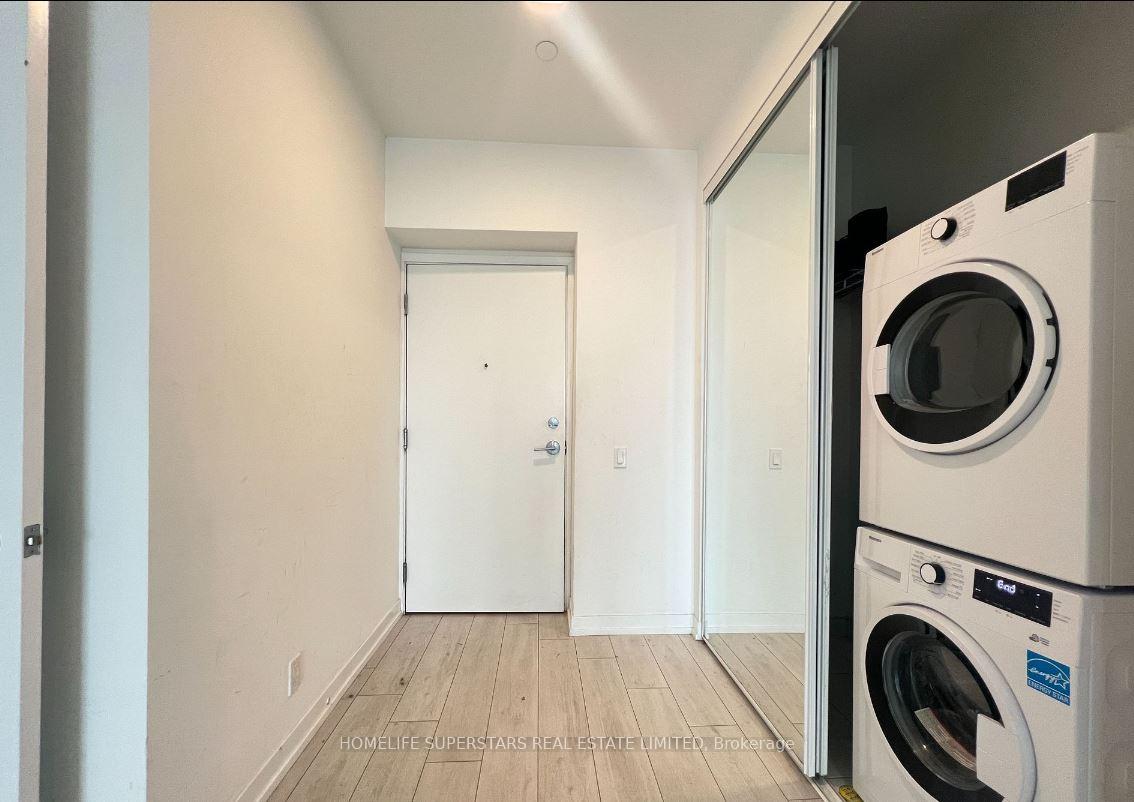 Photo 6 of Unit 3801, 950 Portage Parkway, Vaughan, Vaughan Corporate Centre — HOMEH