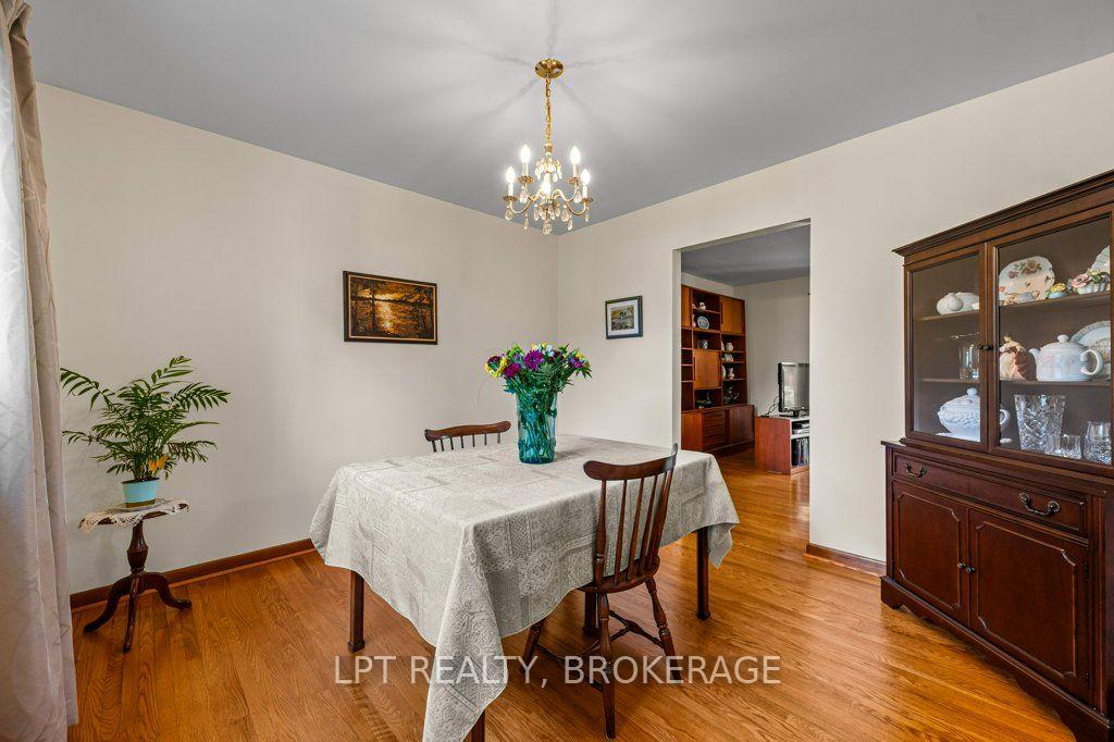 Photo 11 of 124 Campbell Crescent, Kingston, Central City West — HOMEH
