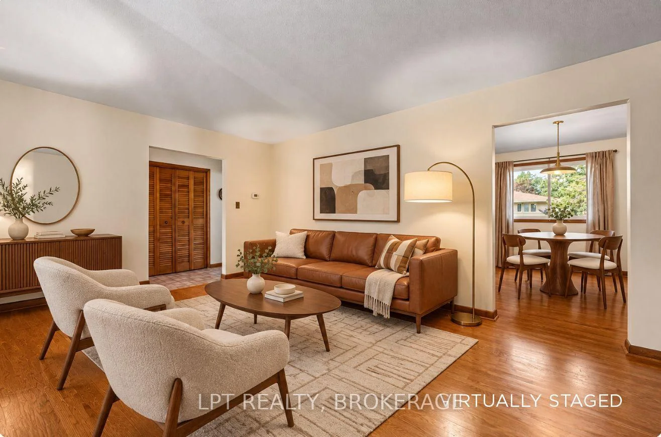 Photo 8 of 124 Campbell Crescent, Kingston, Central City West — HOMEH